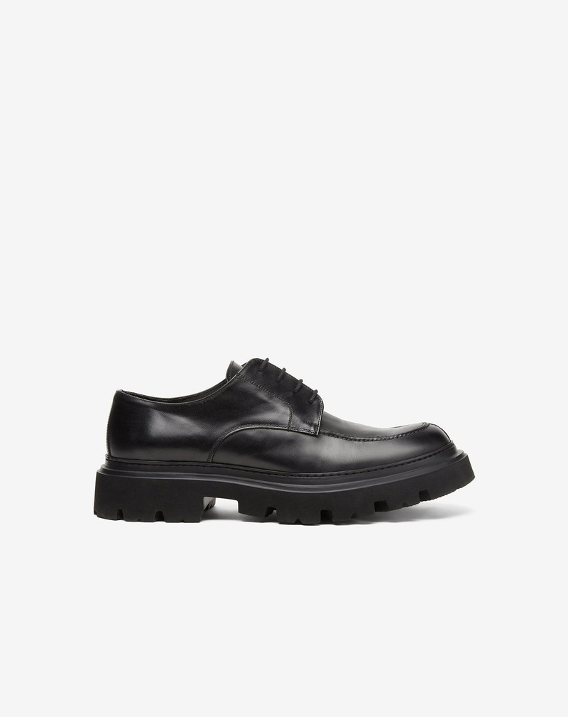 Black Norwegian-stitched derby shoe in aged calfskin 1