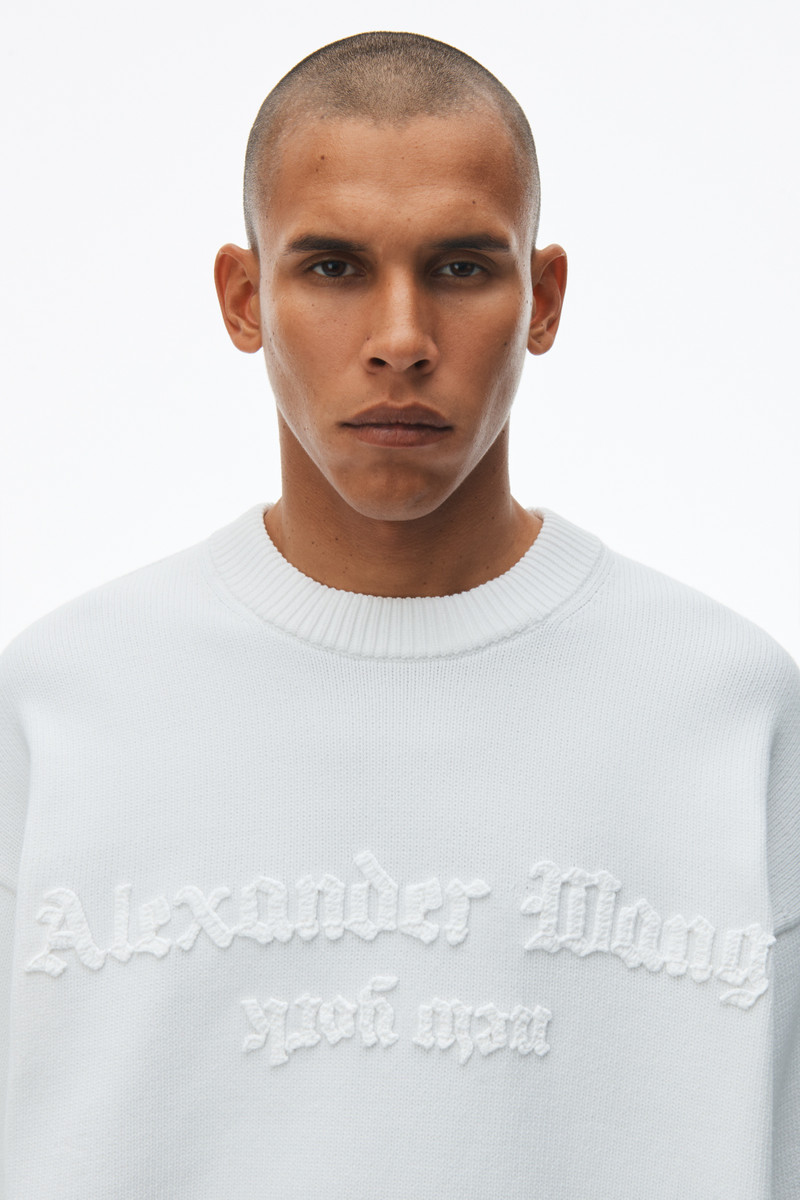 Pullover with hand crochet logo 5