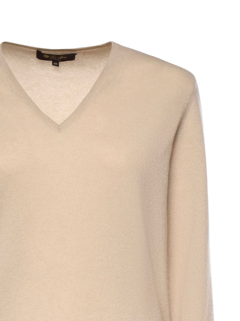 Sergio V-neck sweater 3