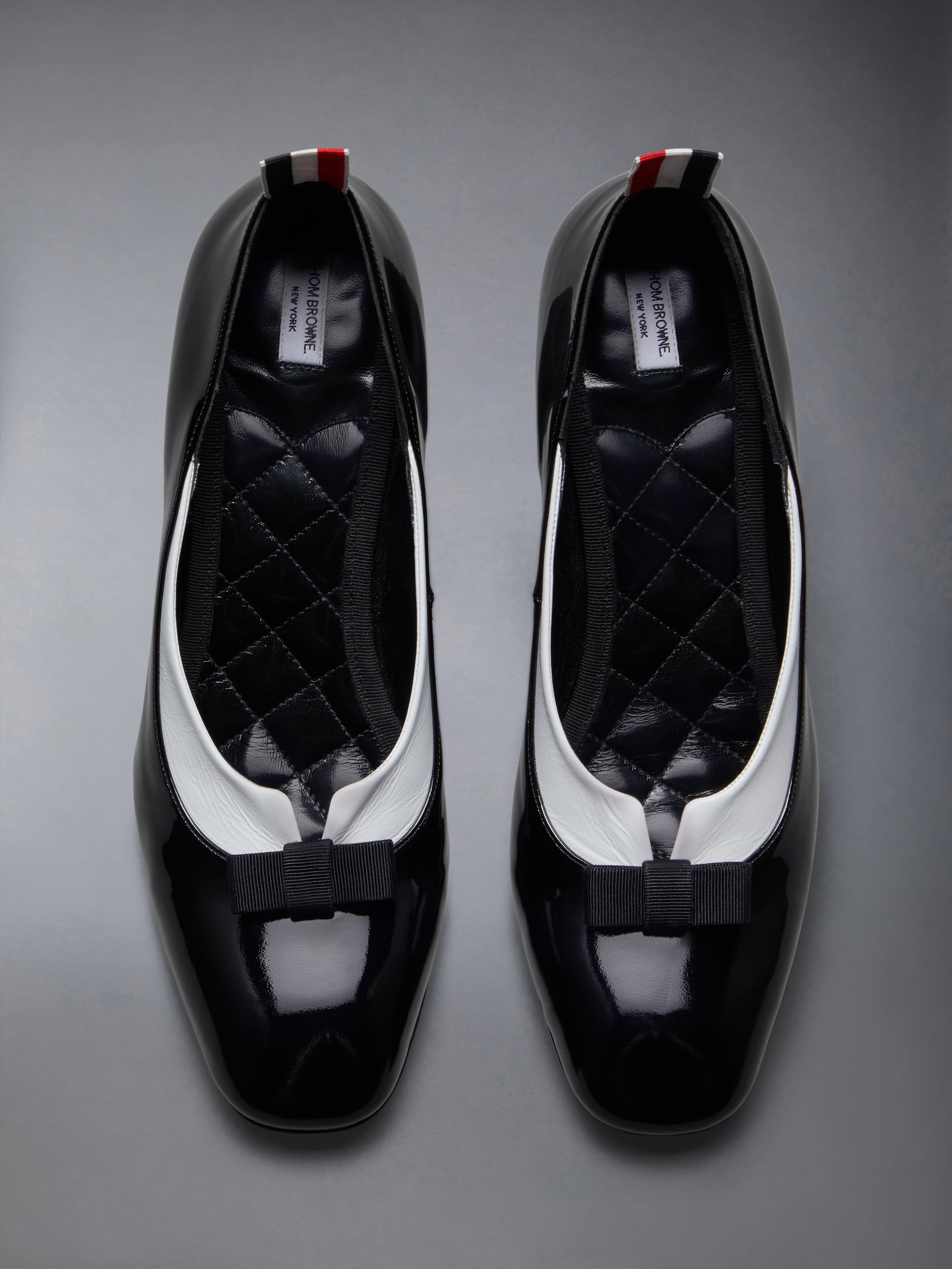 Patent Vitellino Gooddyear Leather Sole Bow and Collar Heel Court Shoe - 5