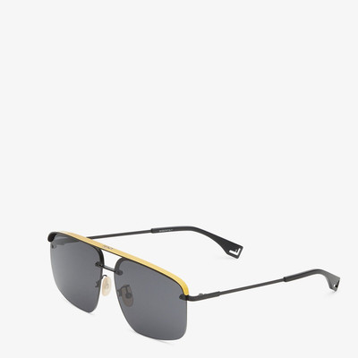 FENDI Black sunglasses outlook