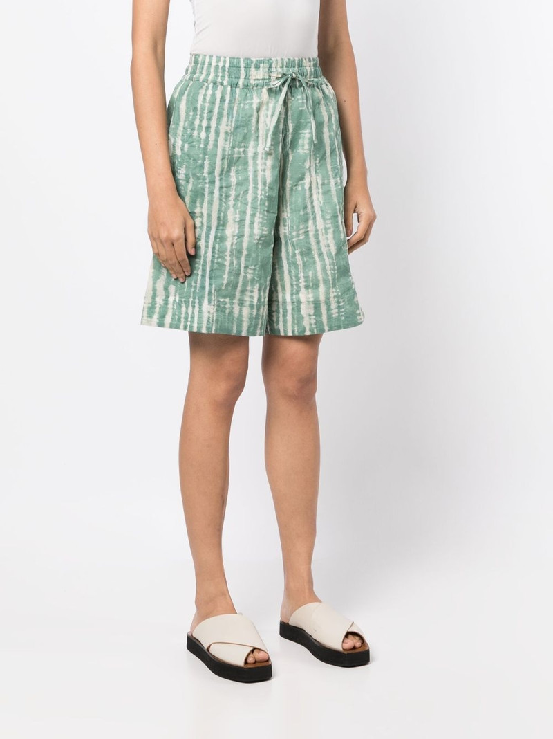 The Diver tie-dye shorts 3