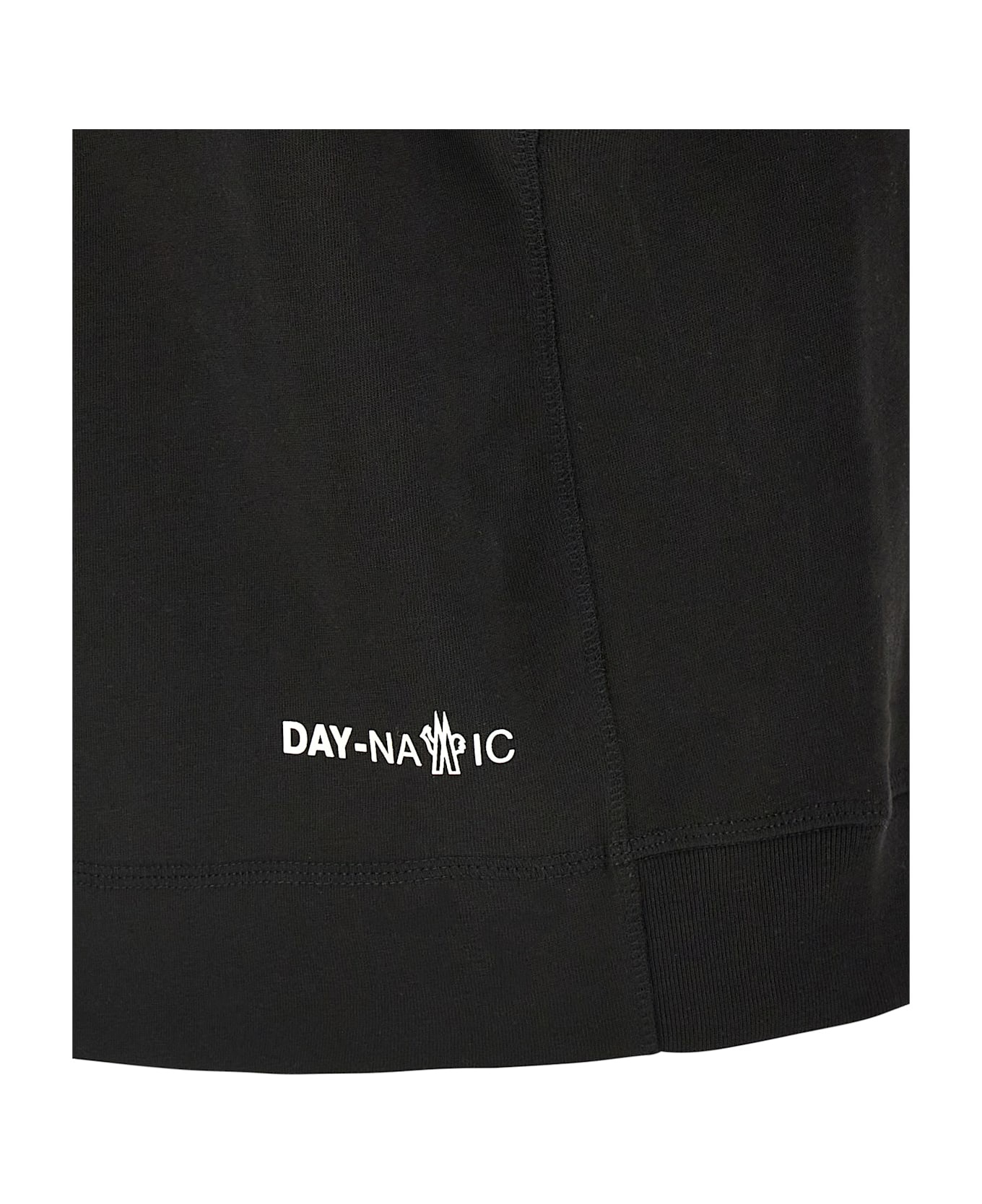 Embossed Logo T-shirt - 4