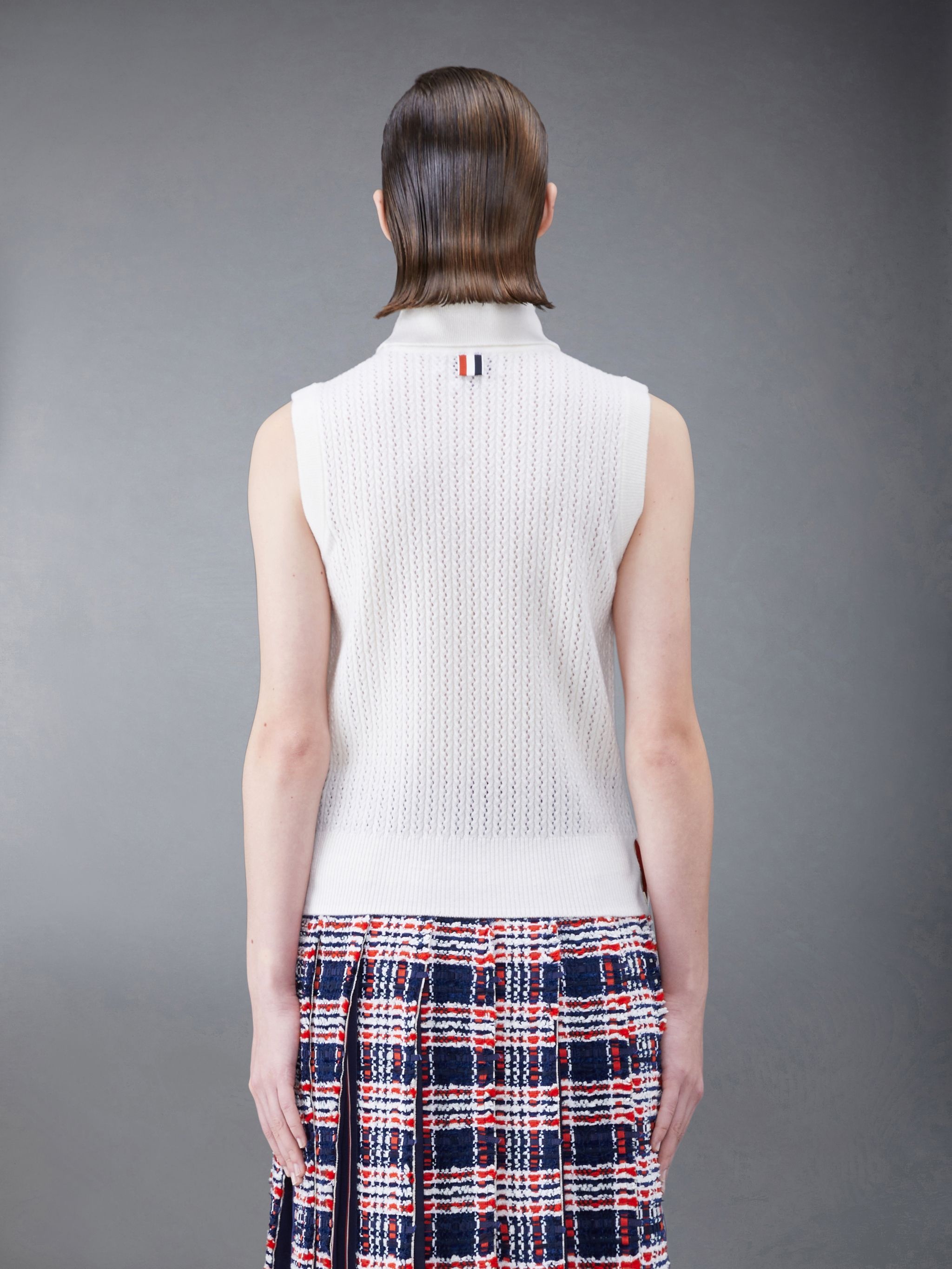 Merino Hand Embroidered Sleeveless Turtleneck - 2