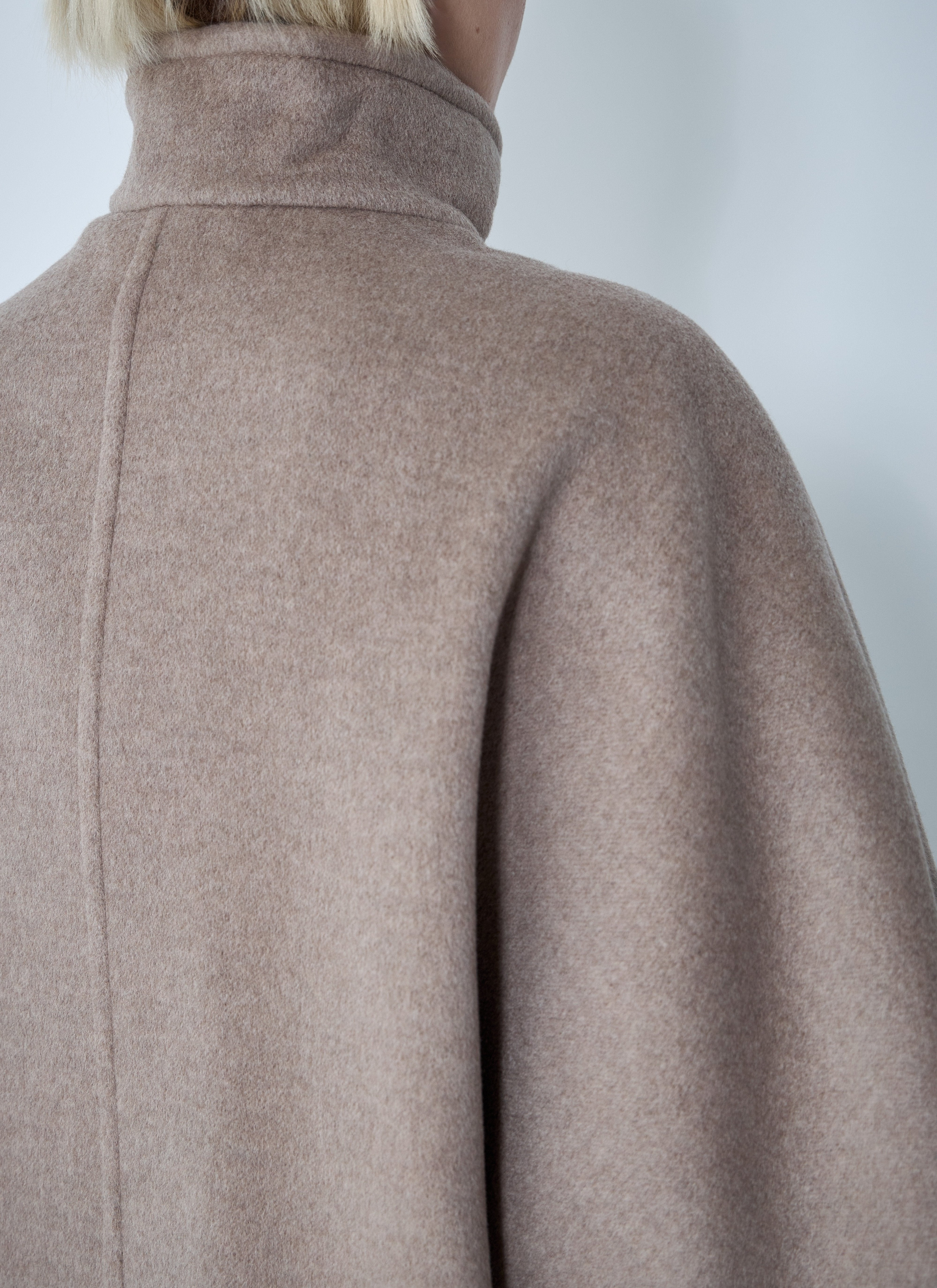 Max Mara Women Cashmere Logo Motif Poncho - 6