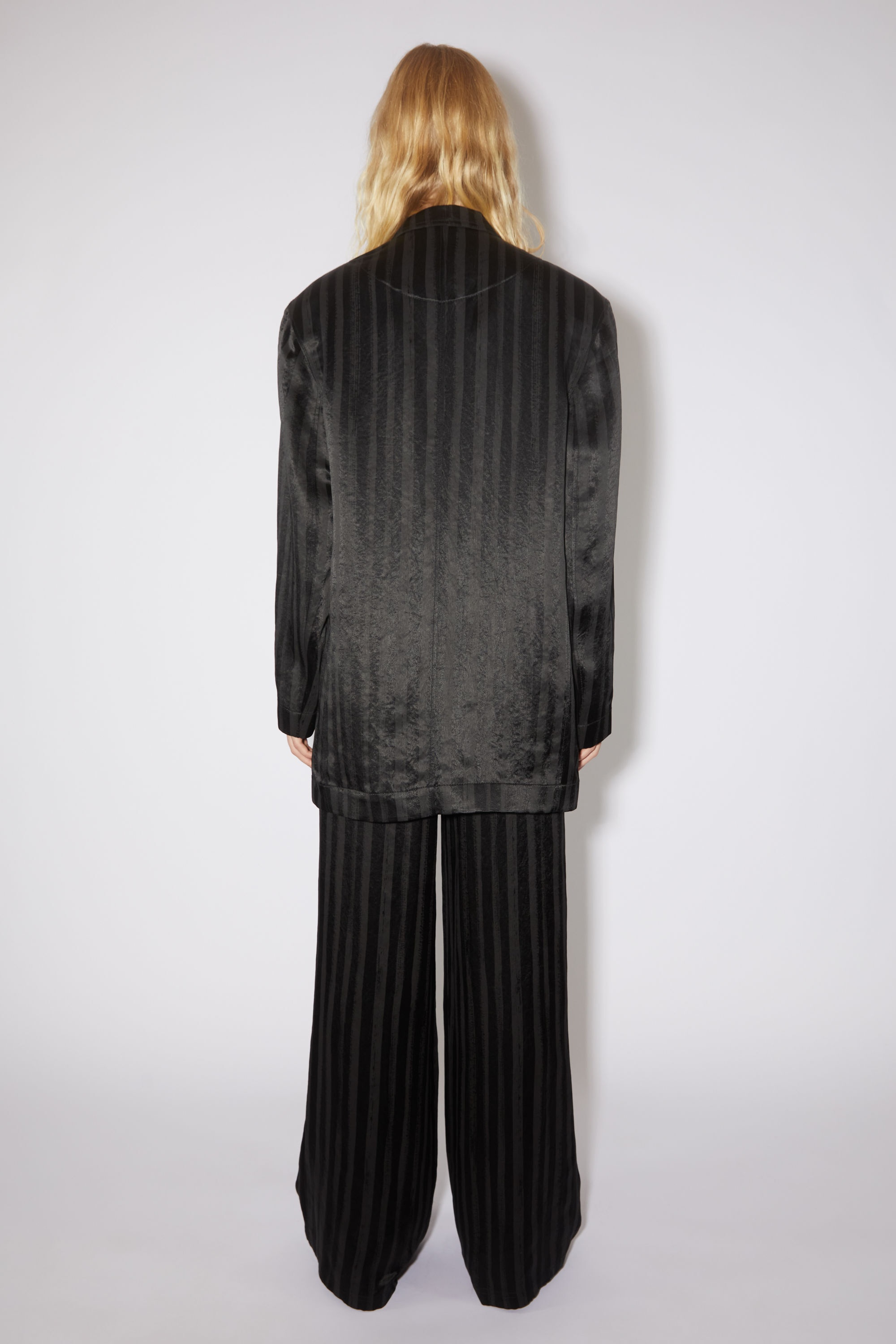 Double-breasted satin jacket - Black - 4