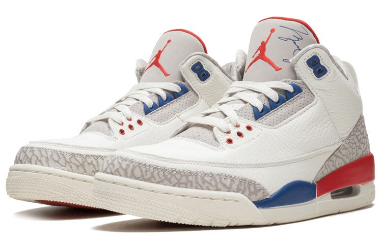 Air Jordan 3 Retro 'International Flight' 136064-140 - 3