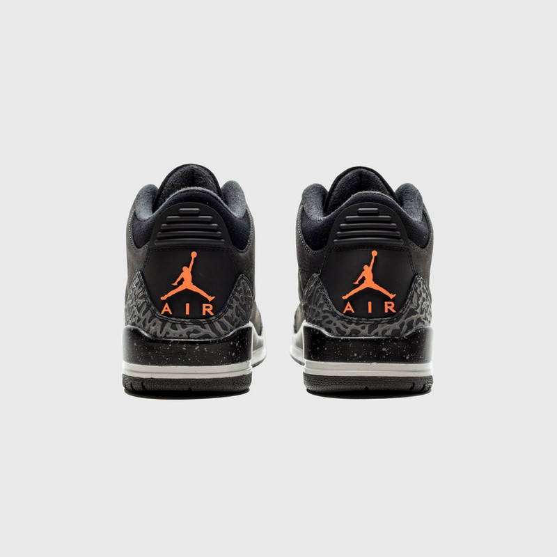 Jordan AIR JORDAN 3 RETRO "FEAR" outlook