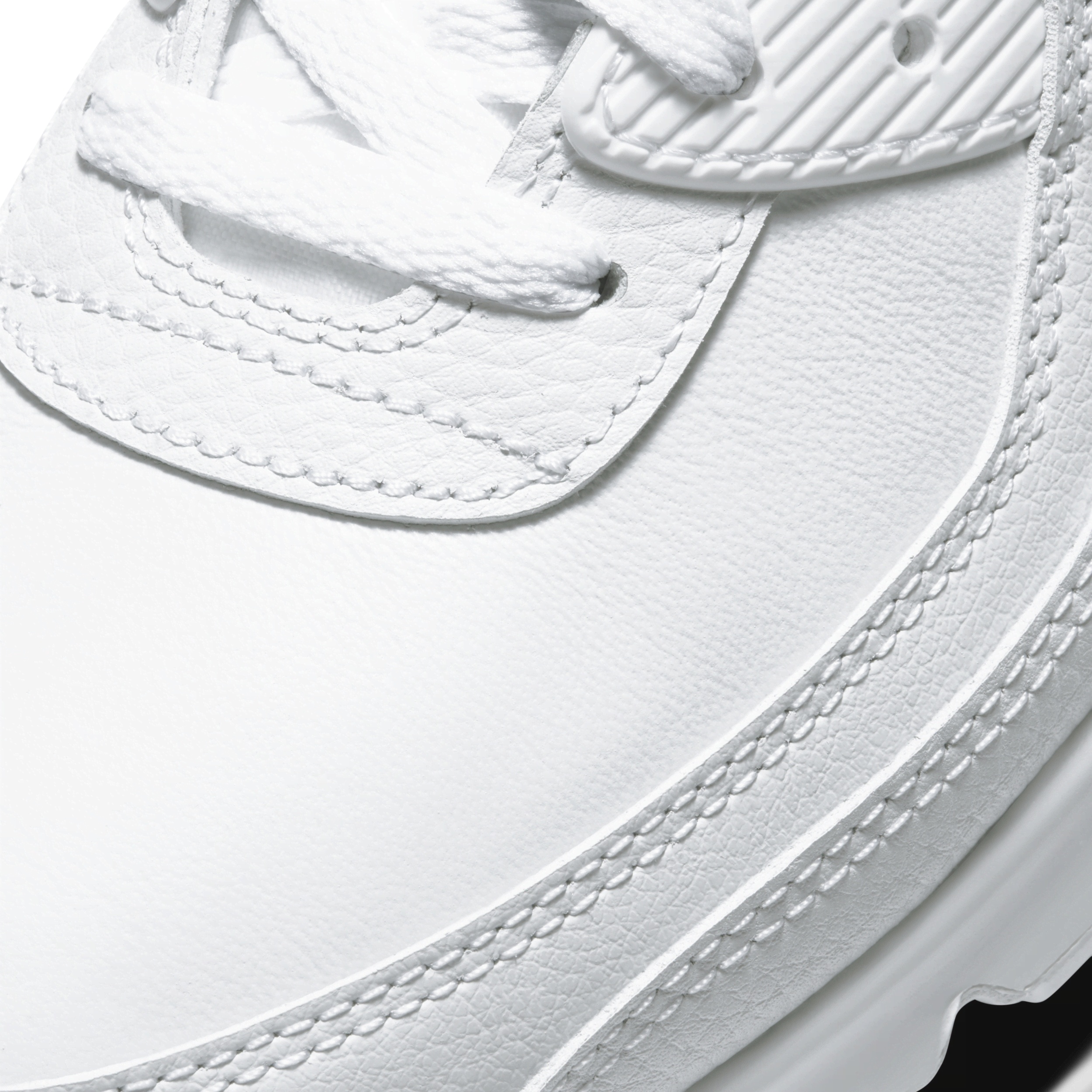 Nike Men's Air Max 90 LTR Shoes - 8