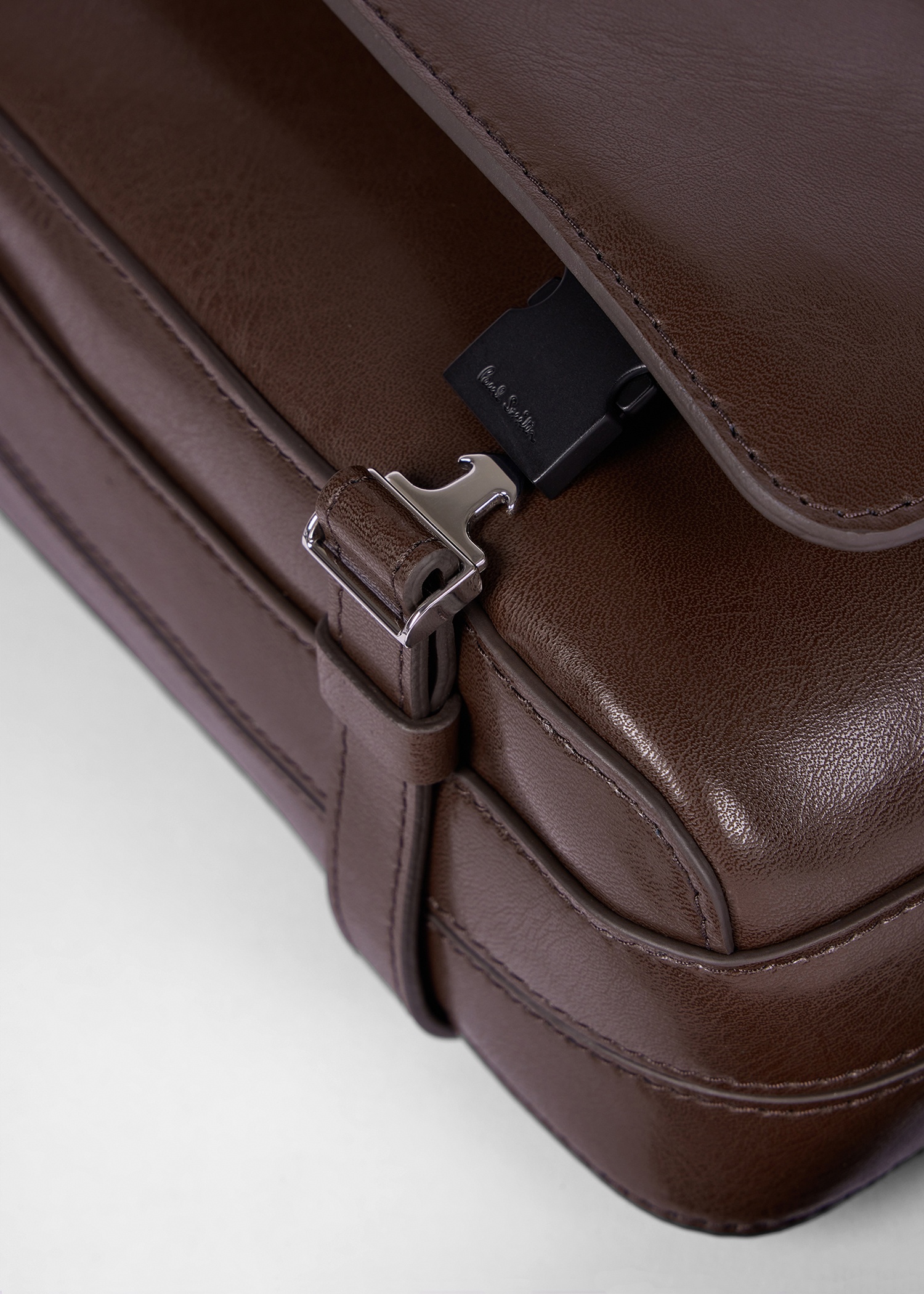 Small Brown Leather Messenger Bag - 8