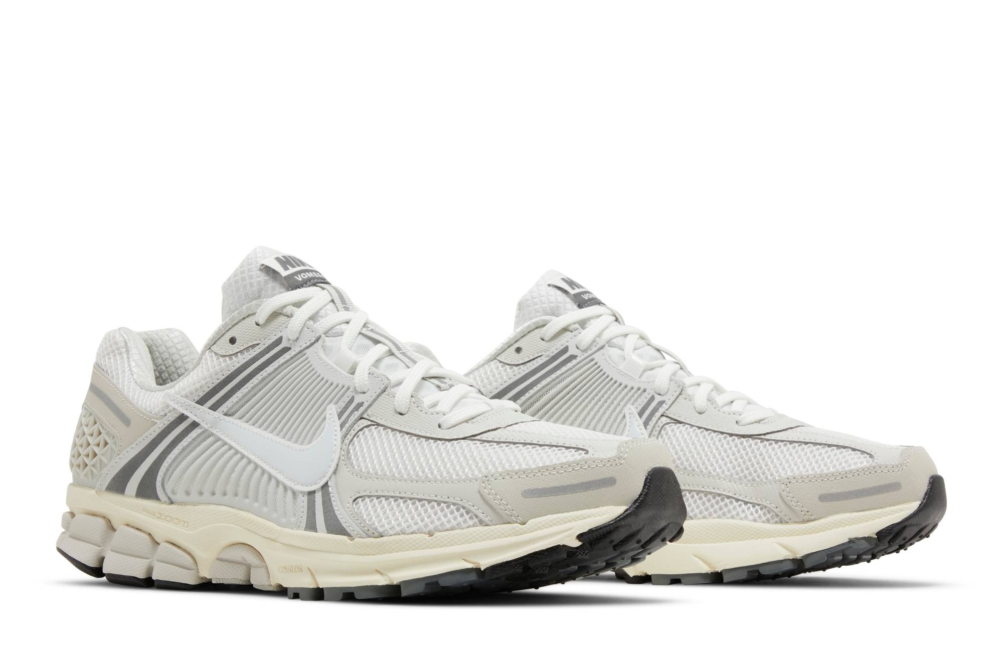 Air Zoom Vomero 5 'Platinum Tint' - 8