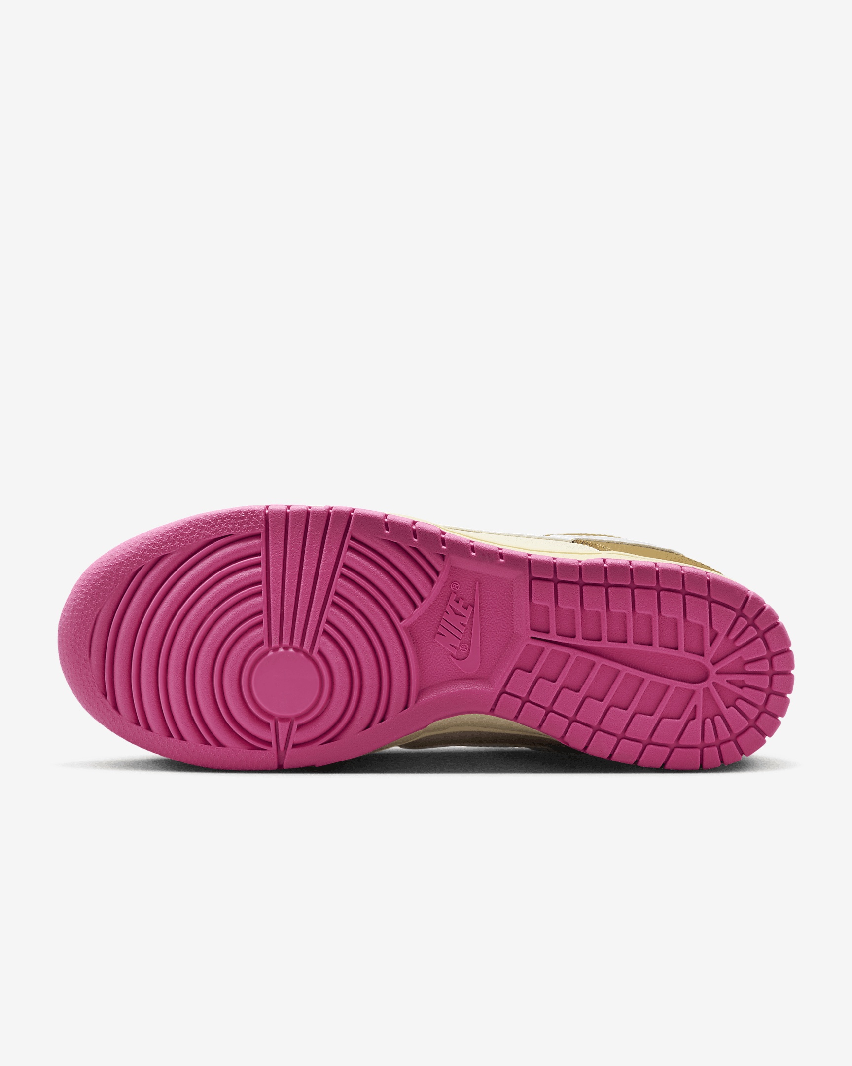 Nike Women's Dunk Low SE Shoes - 3