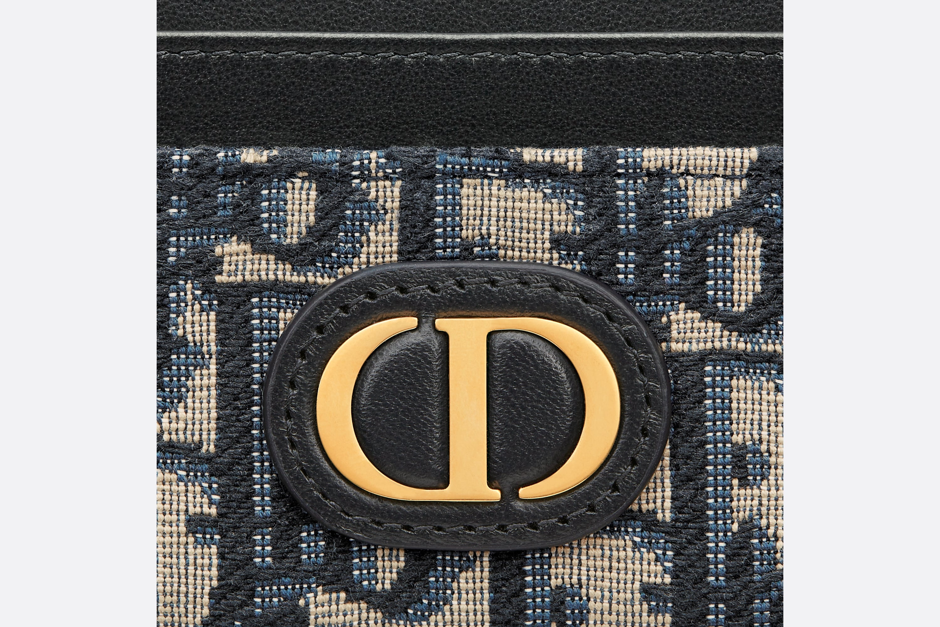 DIOR Small 30 Montaigne Voyageur Coin Purse Blue Dior Oblique Jacquard - Women