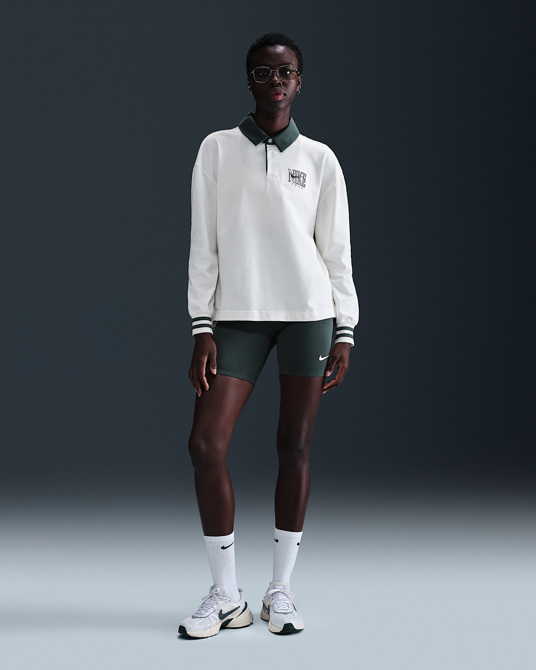 Nike Sportswear Essential Women's Oversized Long-Sleeve Polo - 4