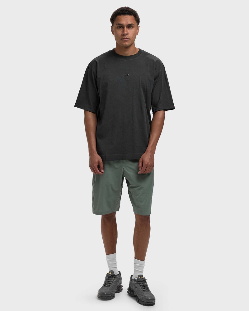 LATITUDE VEIL TEE 3