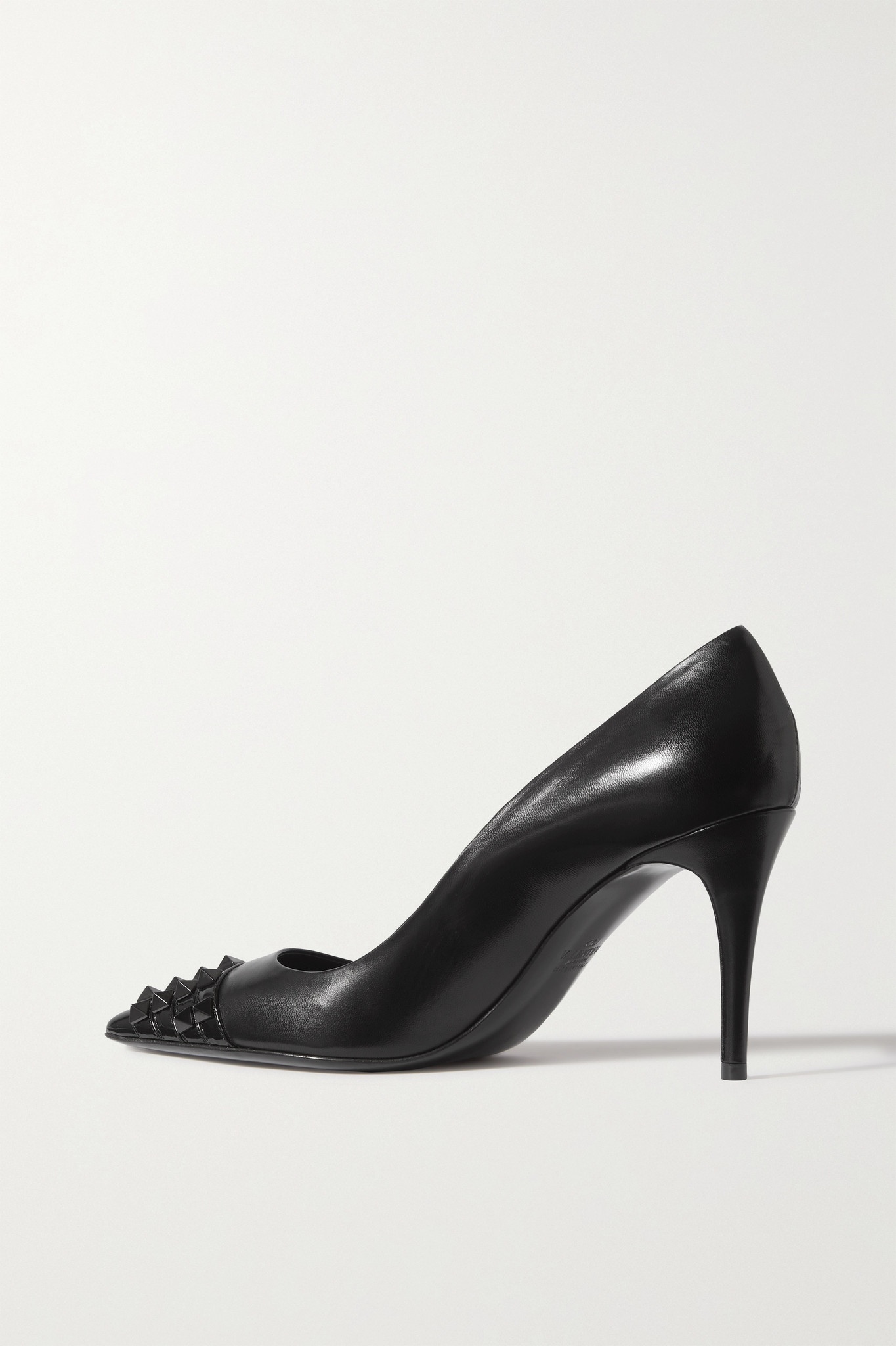 Valentino Garavani Rockstud matte and patent-leather pumps - 3