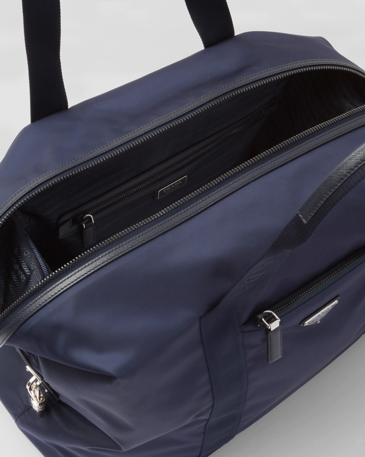 Re-Nylon and Saffiano leather duffle bag - 5