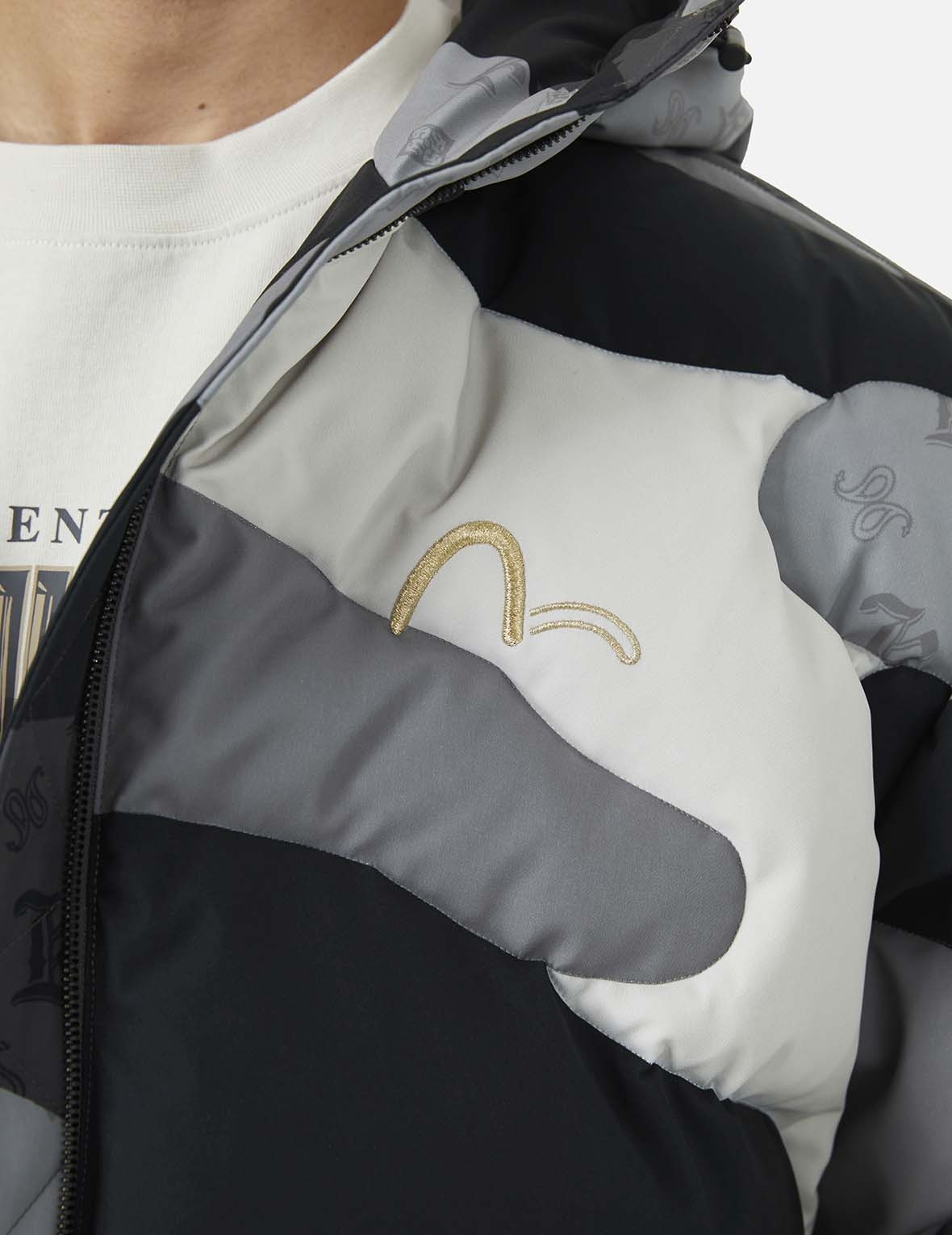 Quilted Camouflage Panels and Allover Logo Print Loose Fit Down Jacket - 6