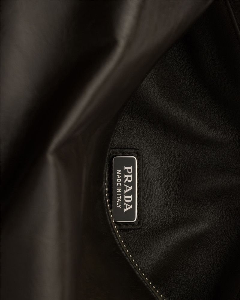 Antiqued leather shoulder bag 5