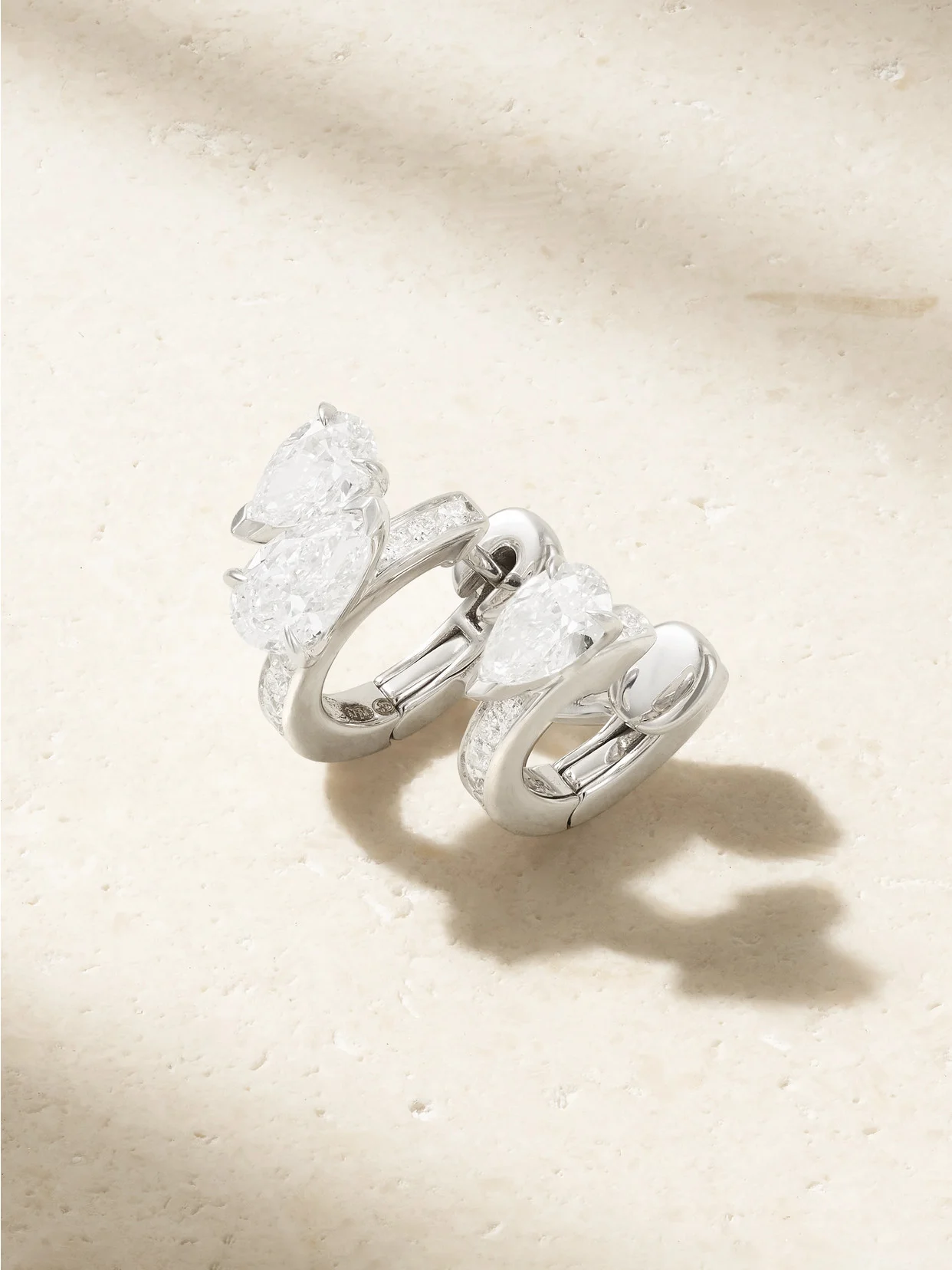 Serti Sur Vide 18-karat White Gold Diamond Single Earring - 1