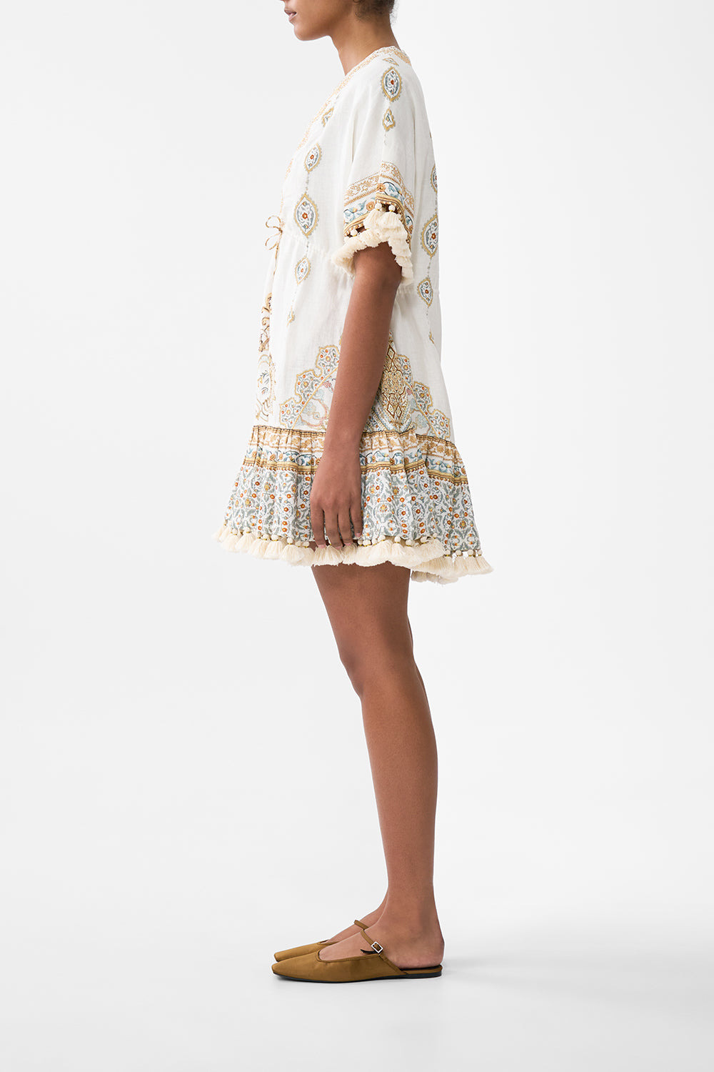 SHORT V NECK EMBROIDERED DRESS - 4