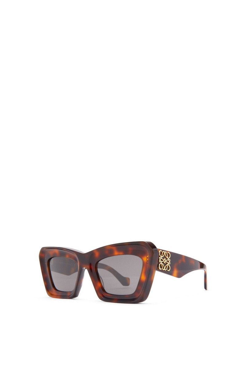 Loewe Beveled Cateye sunglasses outlook