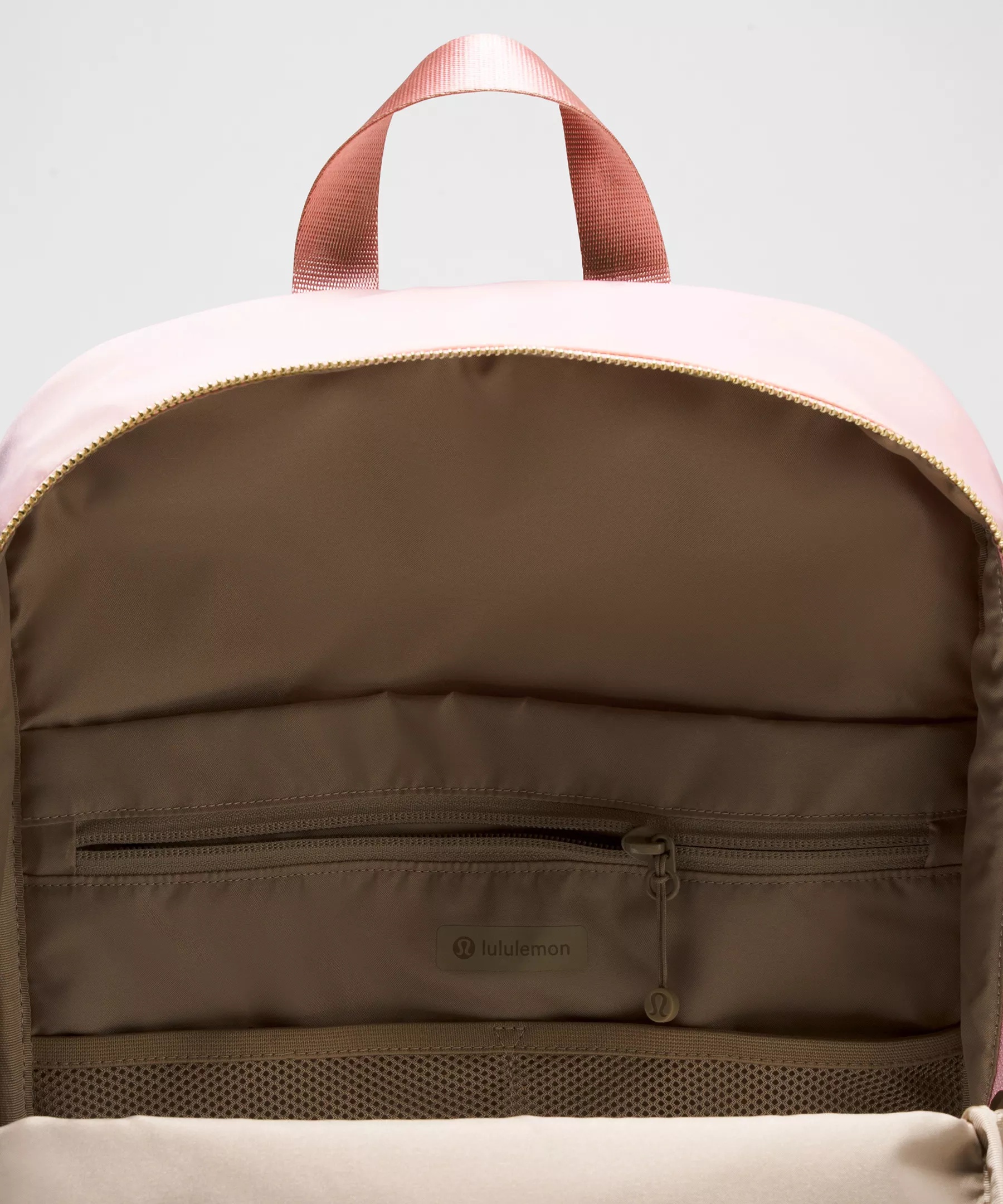 Everywhere Backpack 22L *Metal Hardware - 5