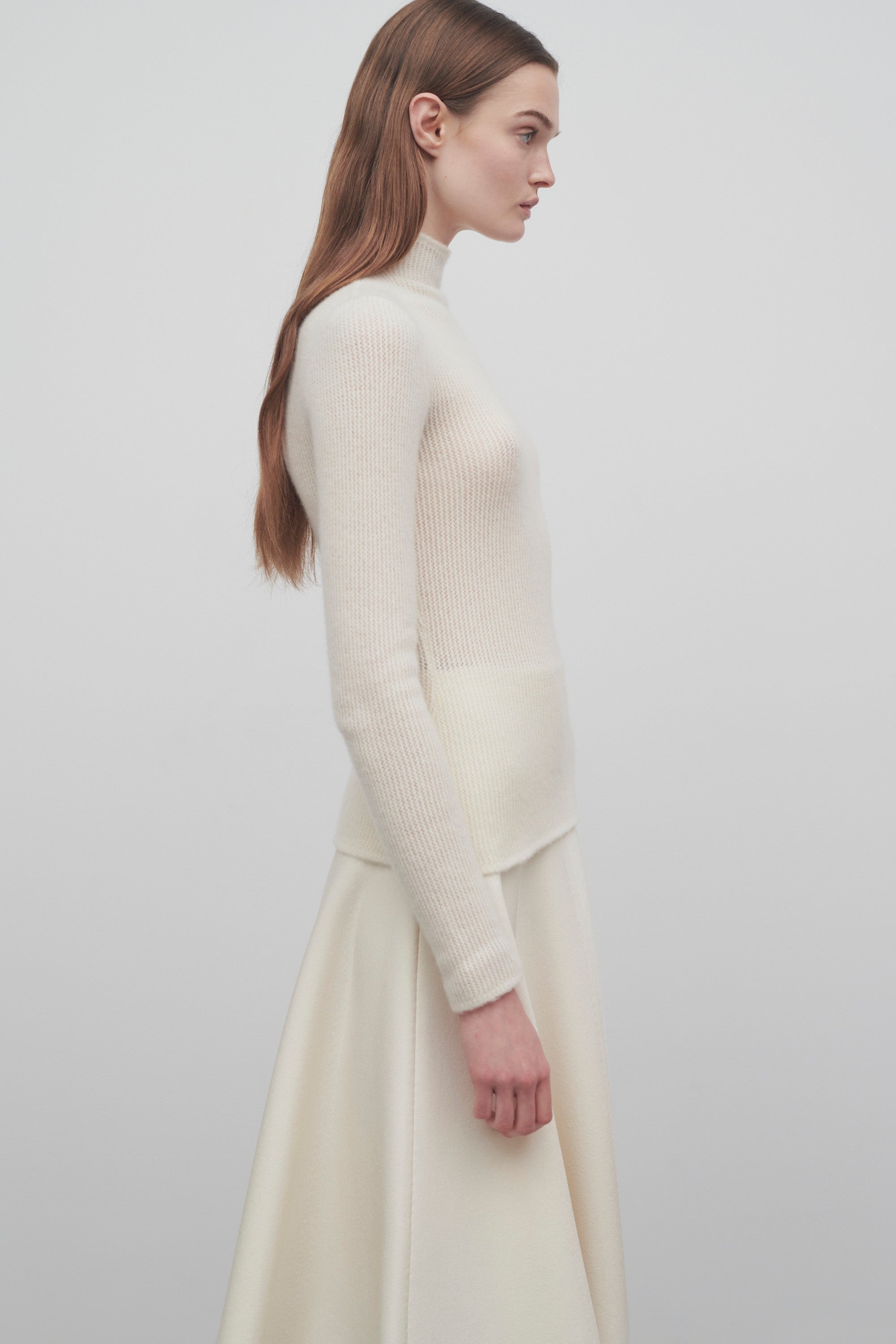 Hurly Turtleneck in Cashmere and Silk - 4