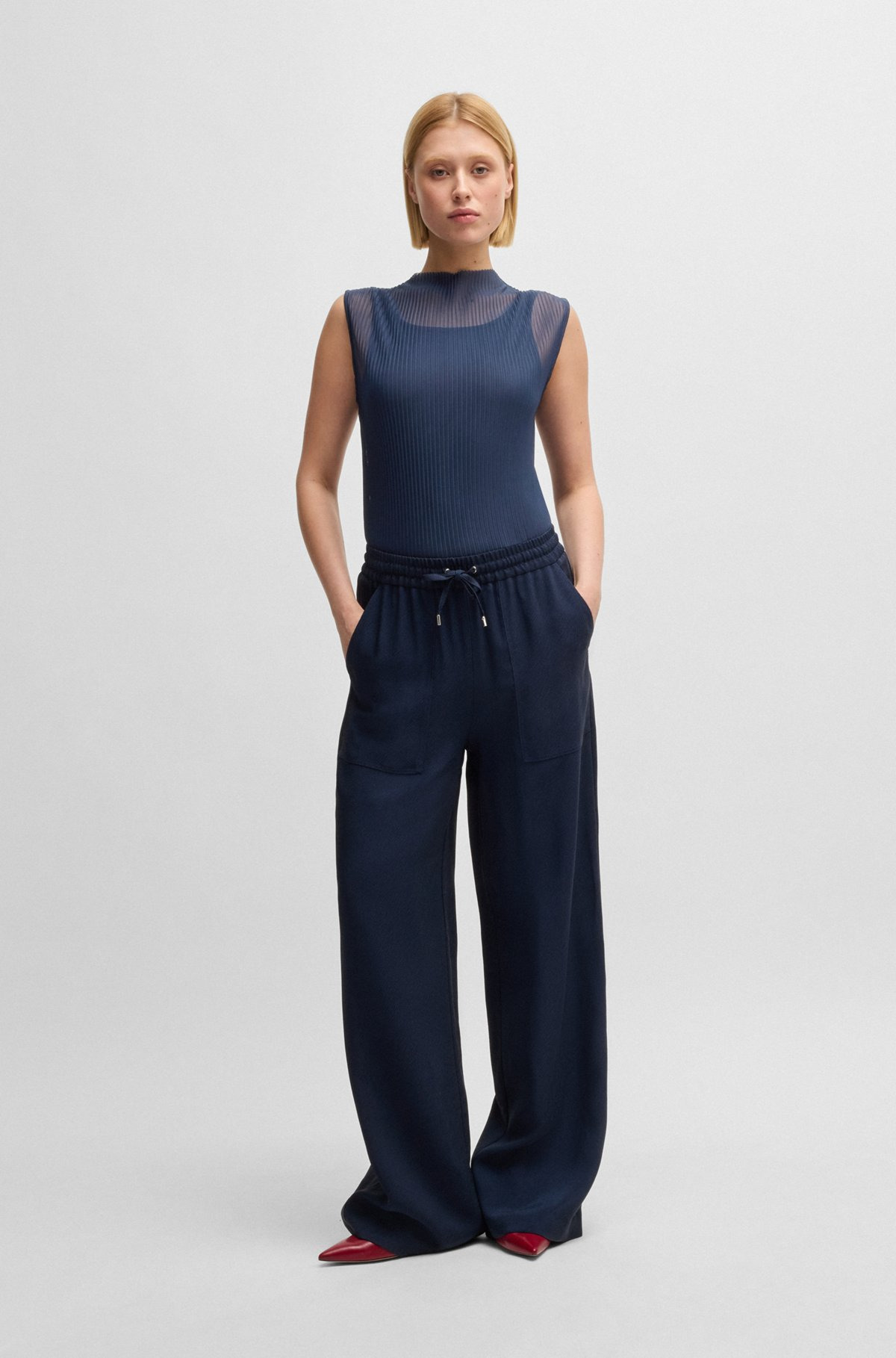 SLEEVELESS PLISSÉ-PLEATED TOP - 3
