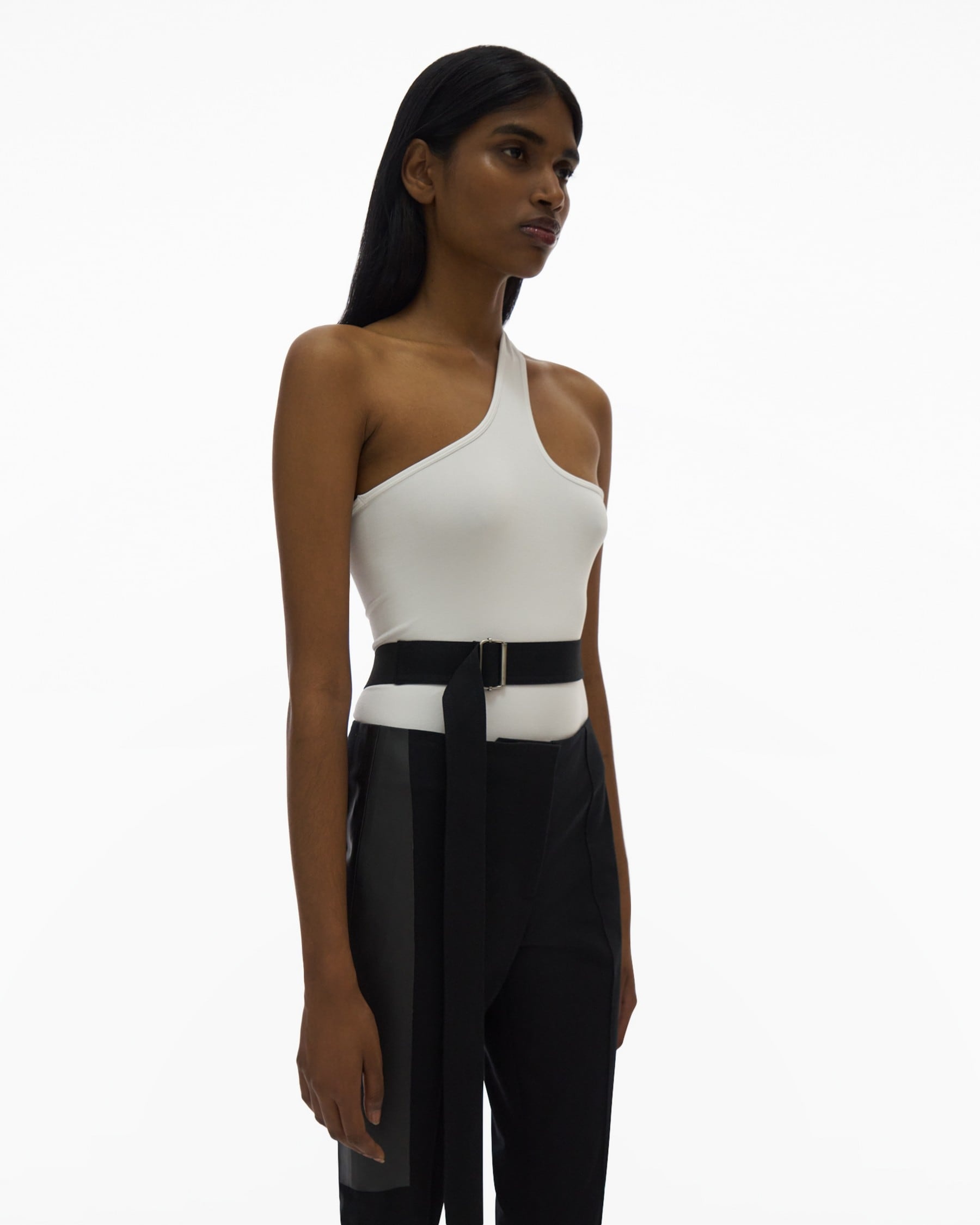 CORE CUTOUT TANK - 5