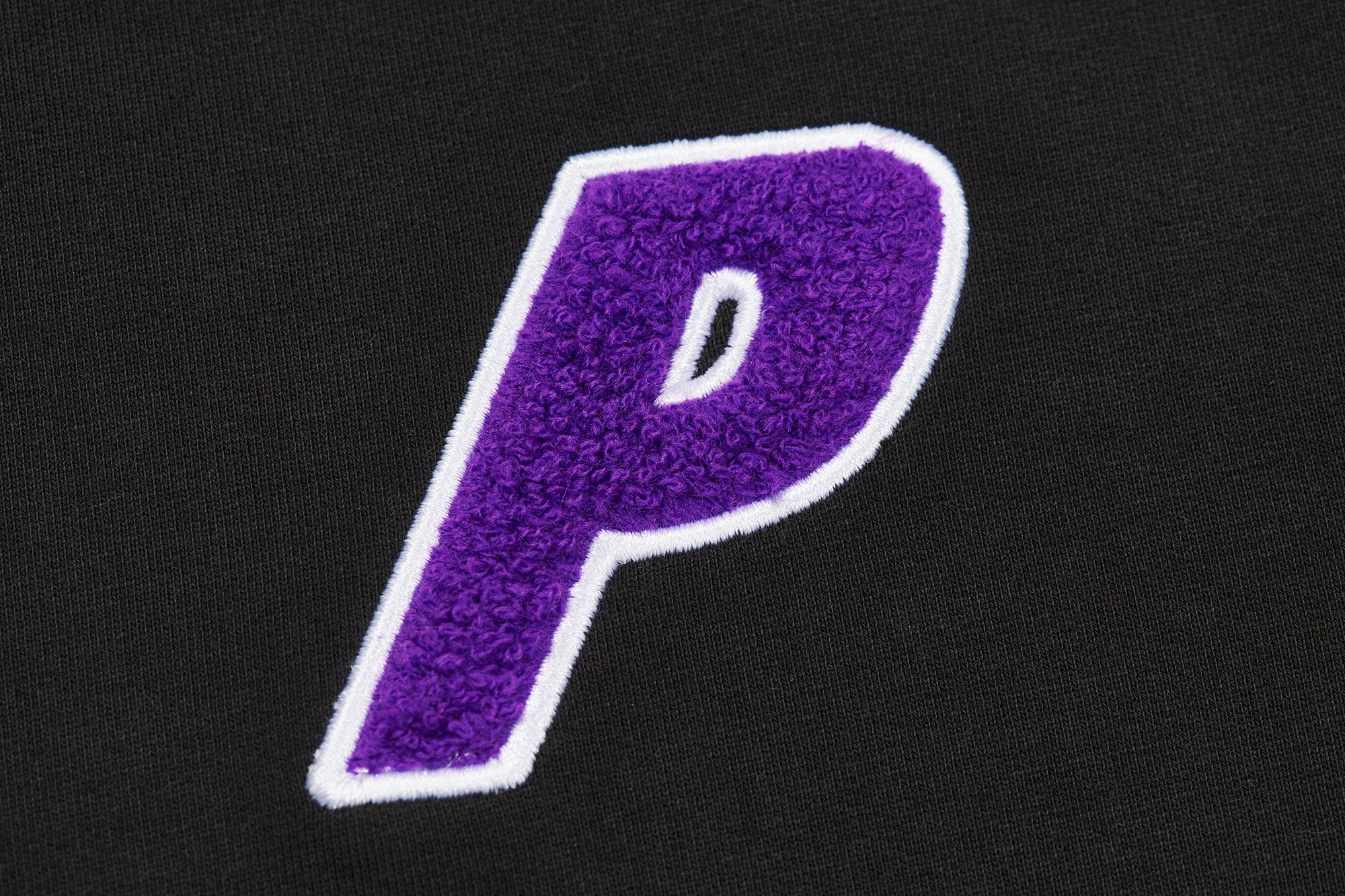 PALACE TRI-GRAM HOOD ブラック L Tri-Gram Hood Black - Palace Him 2025 - Palace Community
