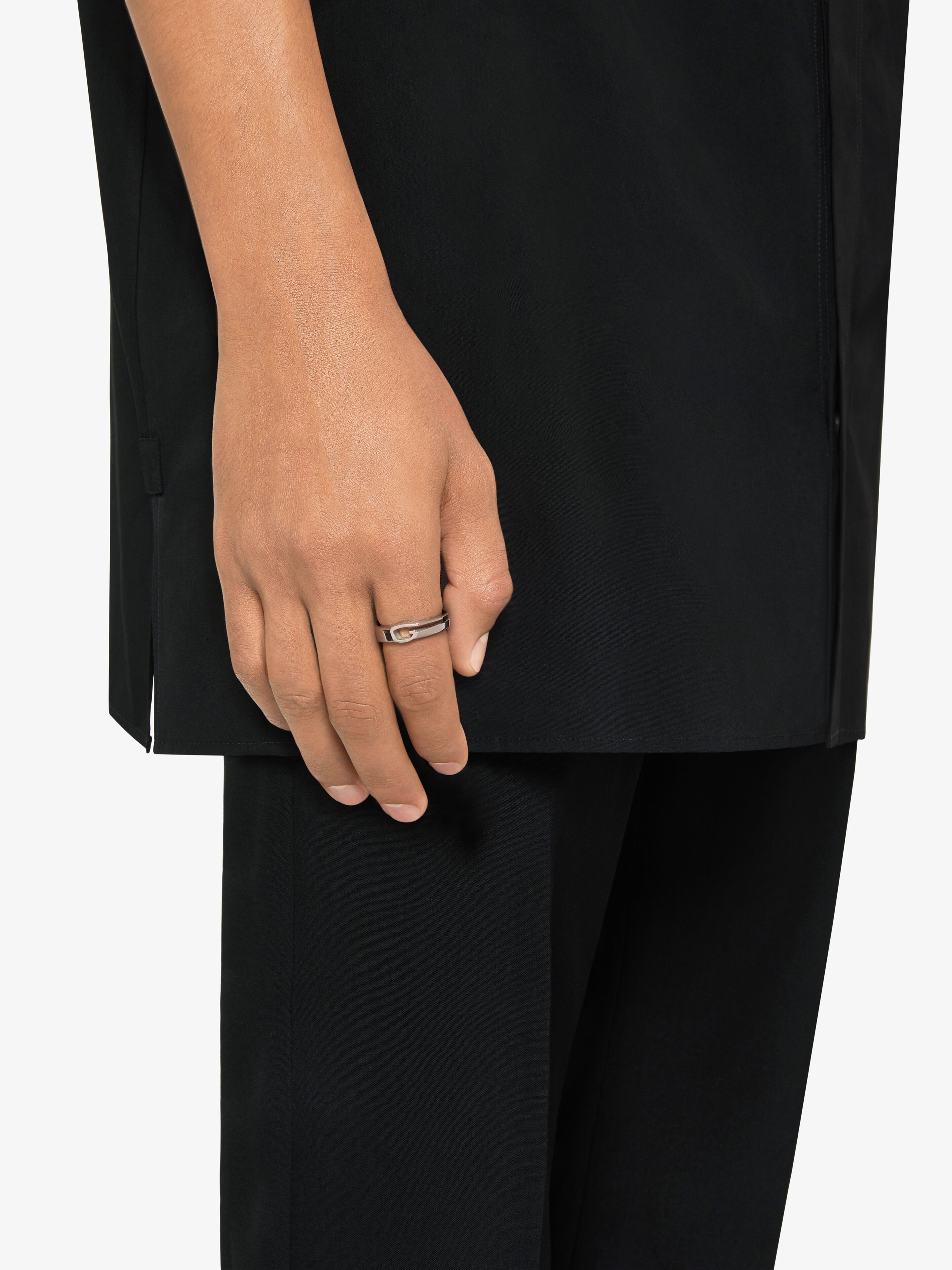 G-CUT RING IN SILVER METAL FINISH - 3
