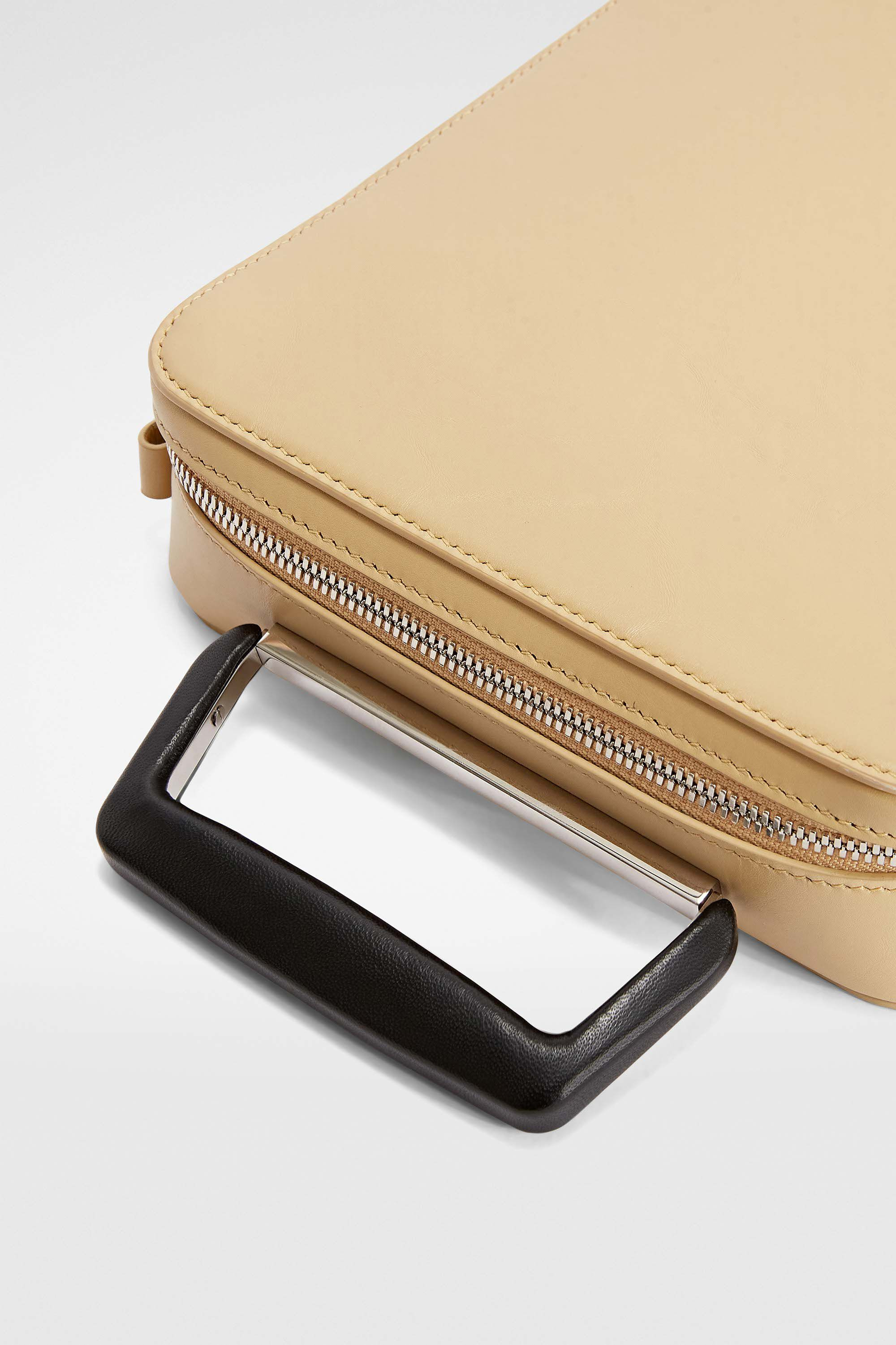 Attache Clutch - 5