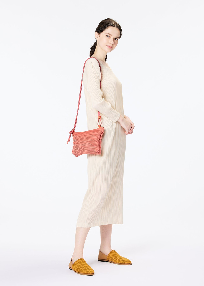 PATAPATA PLEATS BAG 6