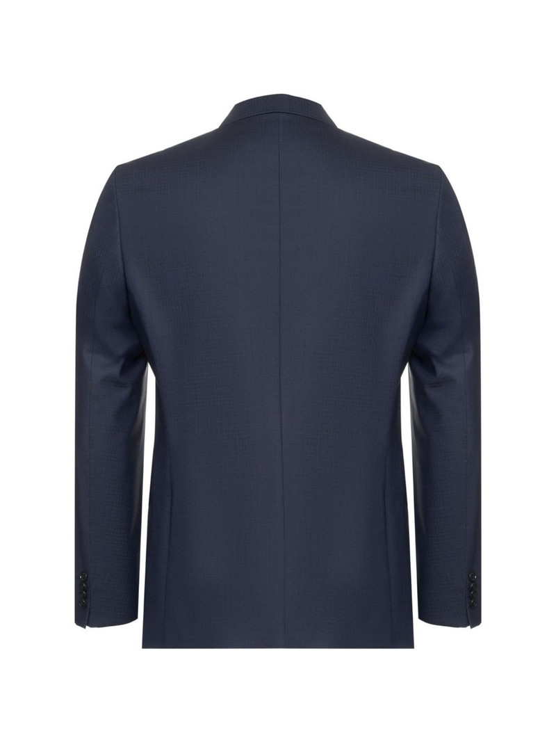 single-breasted suit 4