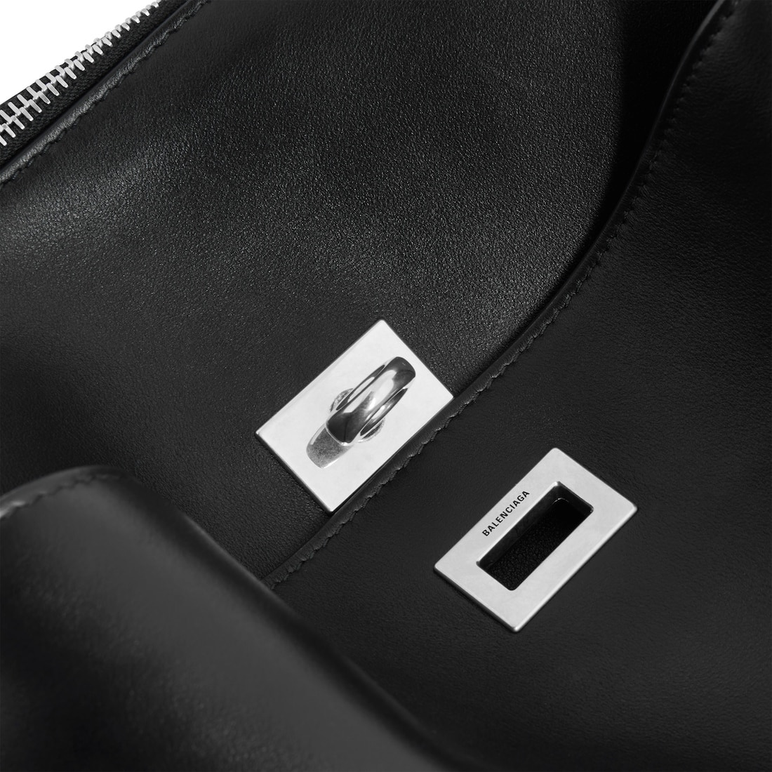 Men's Rodeo Camera Bag in Black - 6