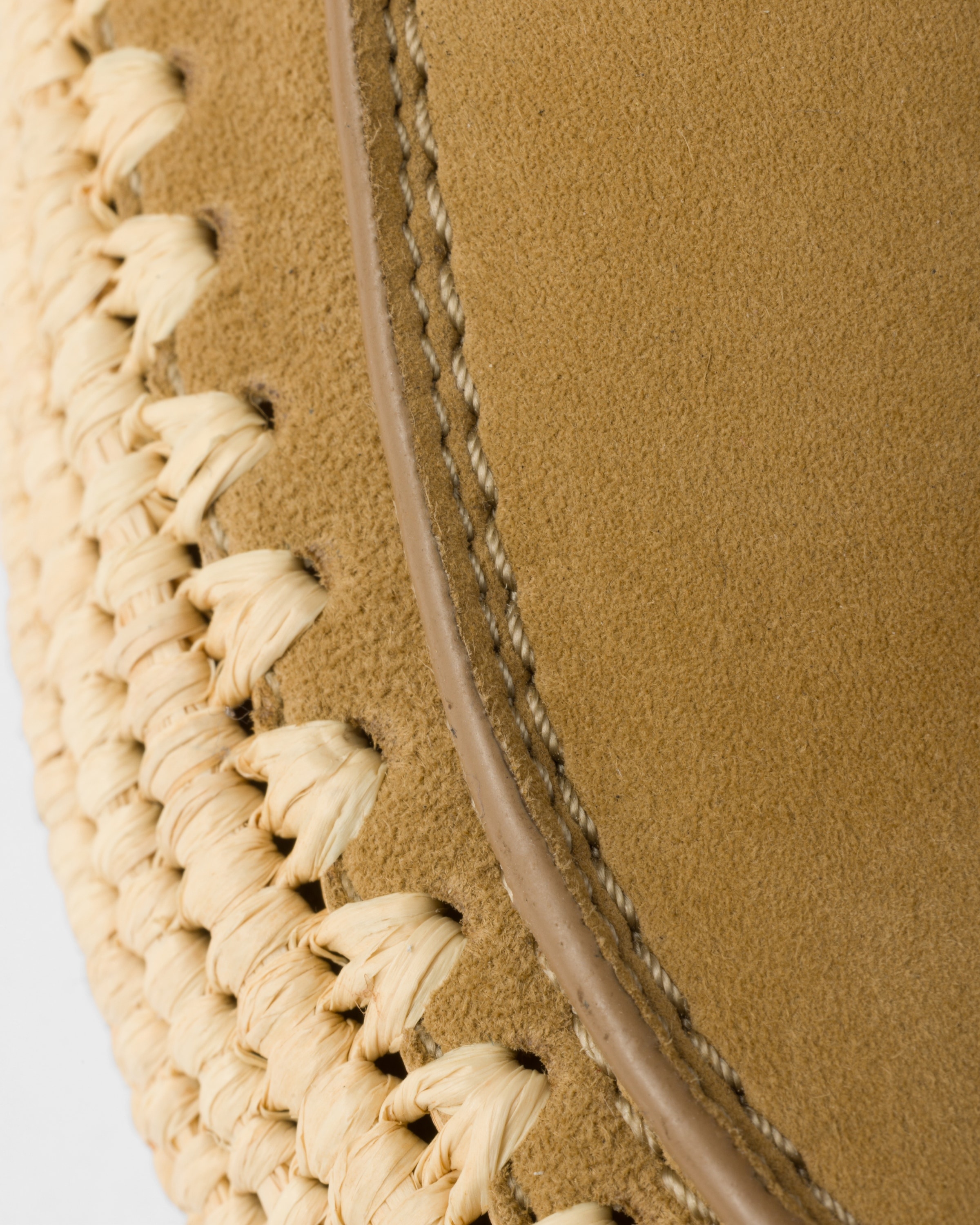 Suede flatform mules - 5