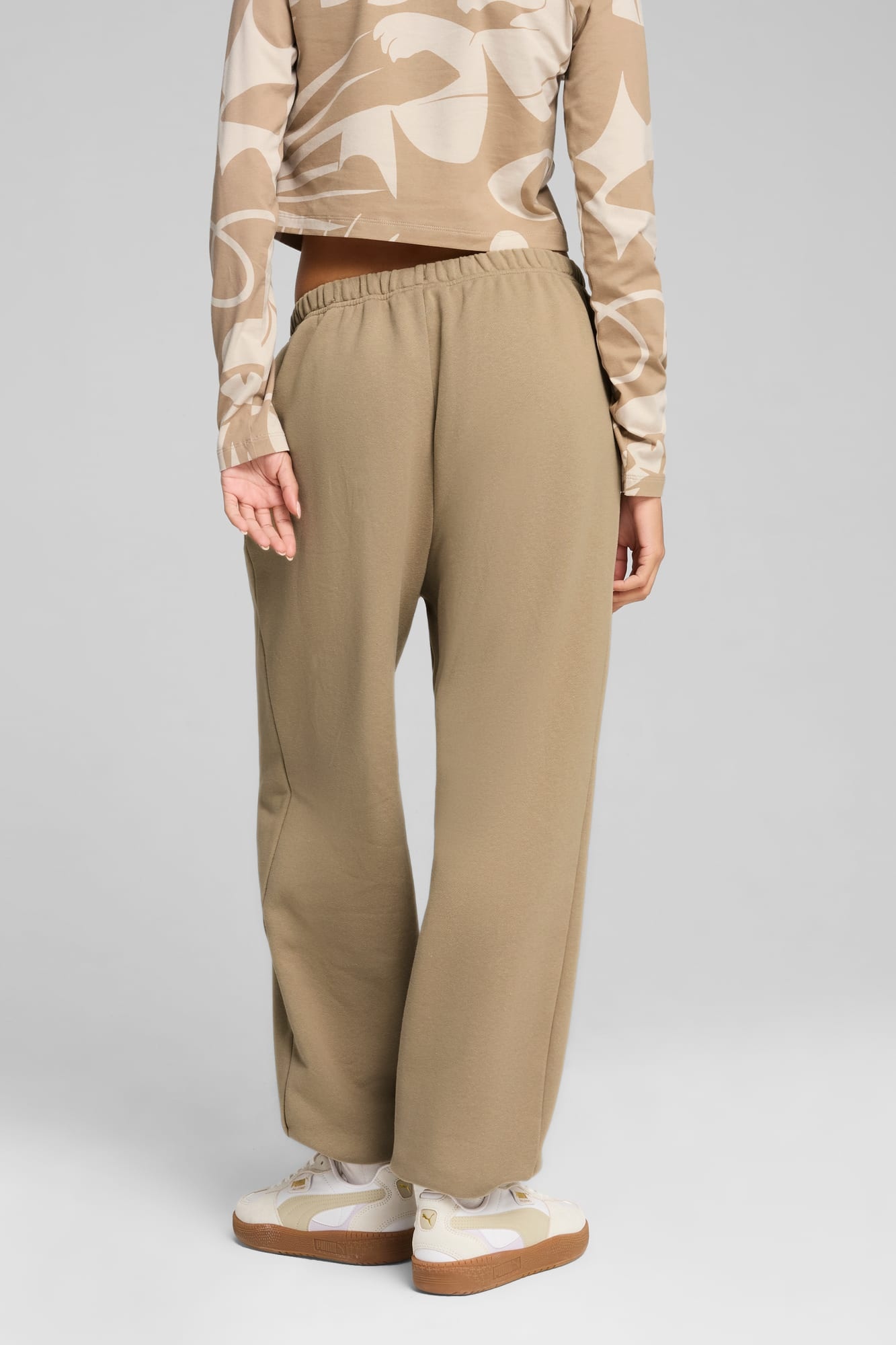 BETTER CLASSICS Women's Sweatpants - 6