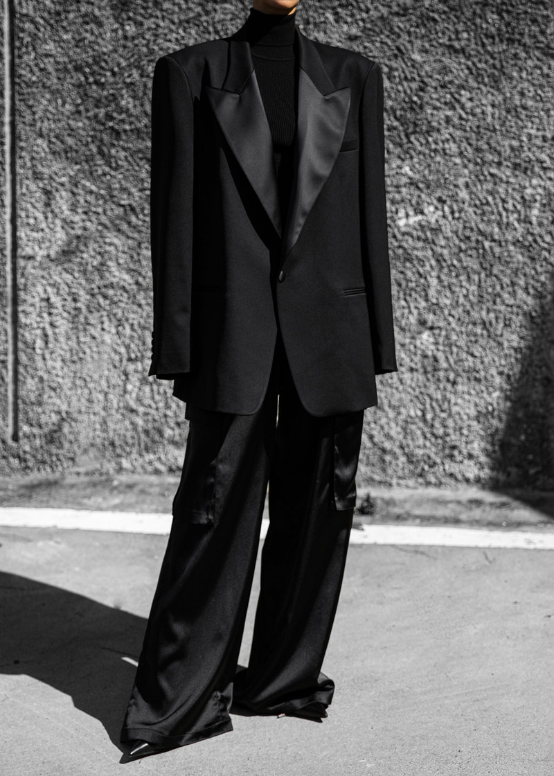 Halle Satin Collar Blazer - Black 9