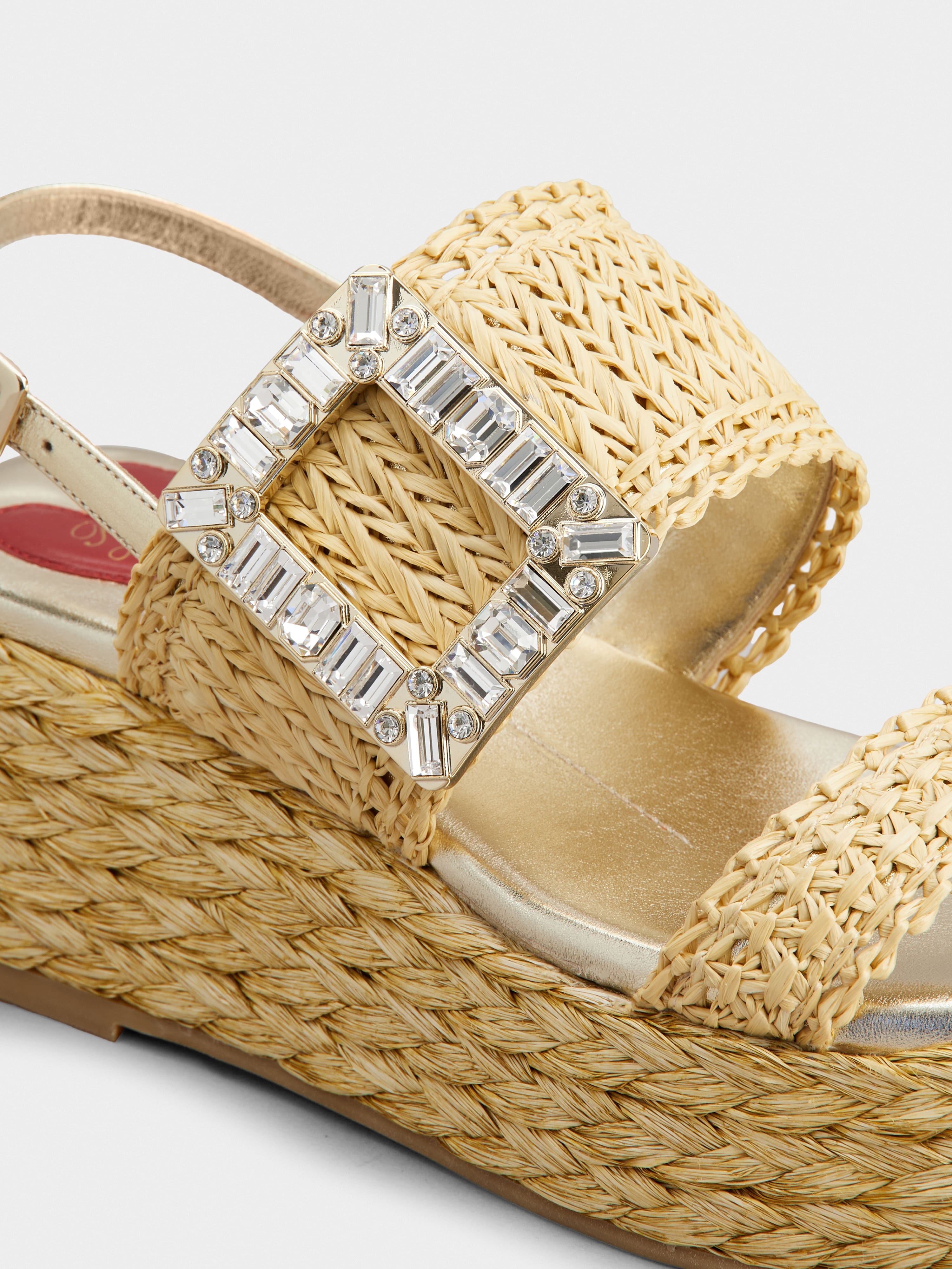 Strass Buckle Wedge Sandals in Raffia - 3