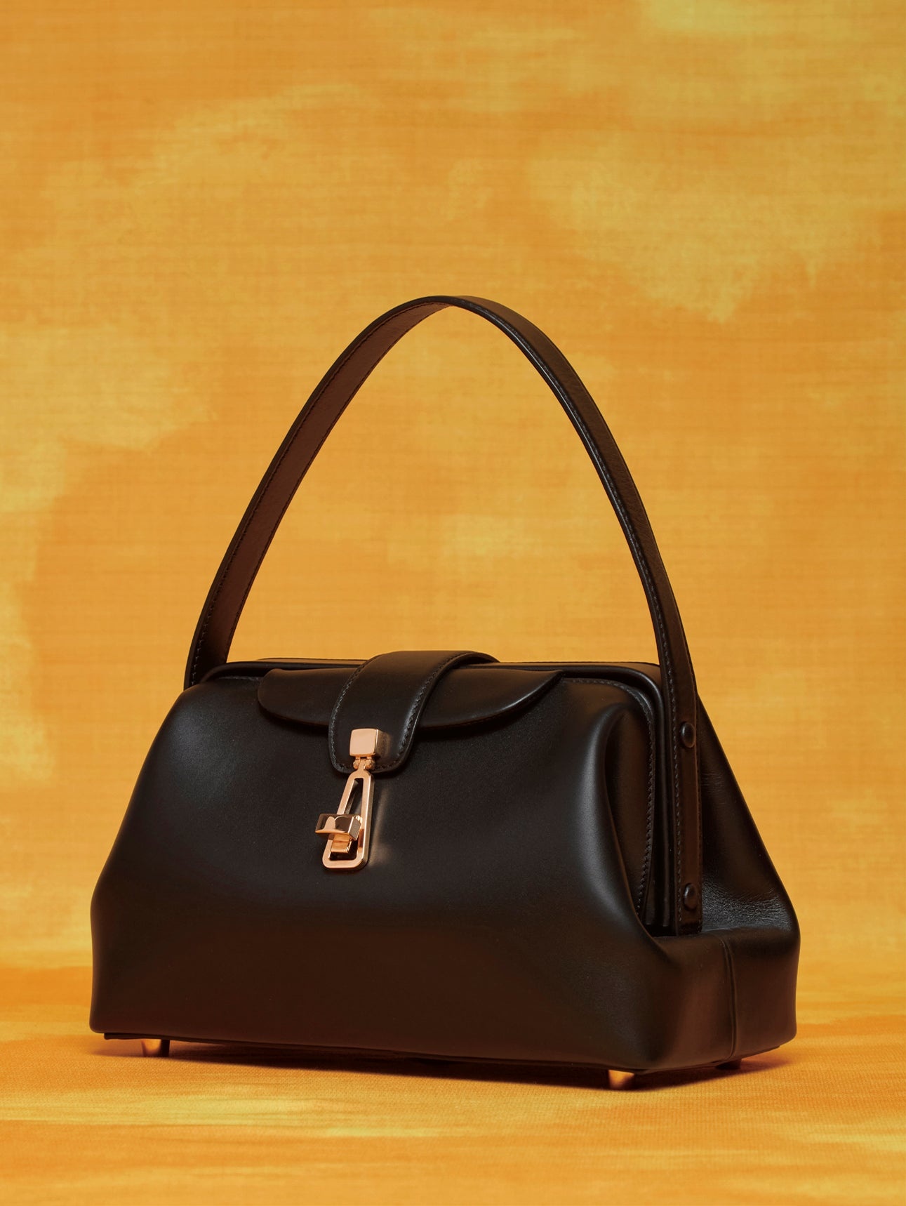 Golda Bag in Black Leather - 7