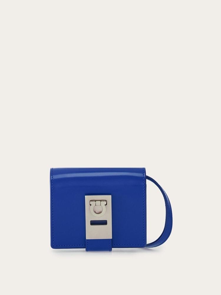 CREDIT CARD HOLDER - 1
