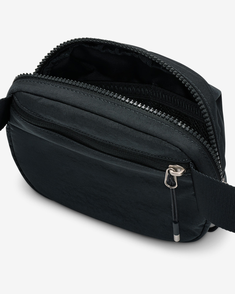 Nike Aura Crossbody Bag (2L) 4