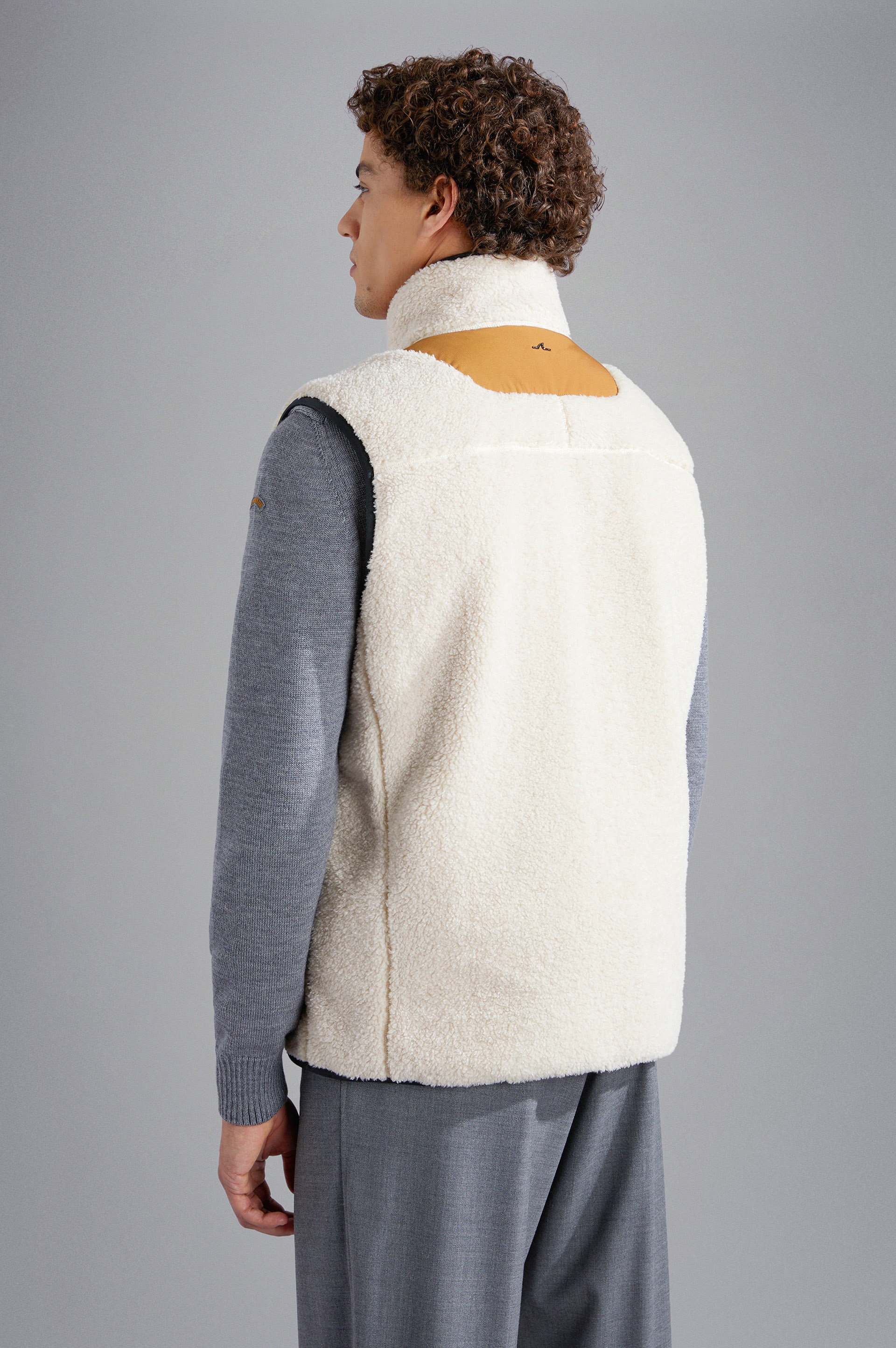 TEDDY FLEECE VEST WITH TECHNICAL FABRIC INSERTS - 3