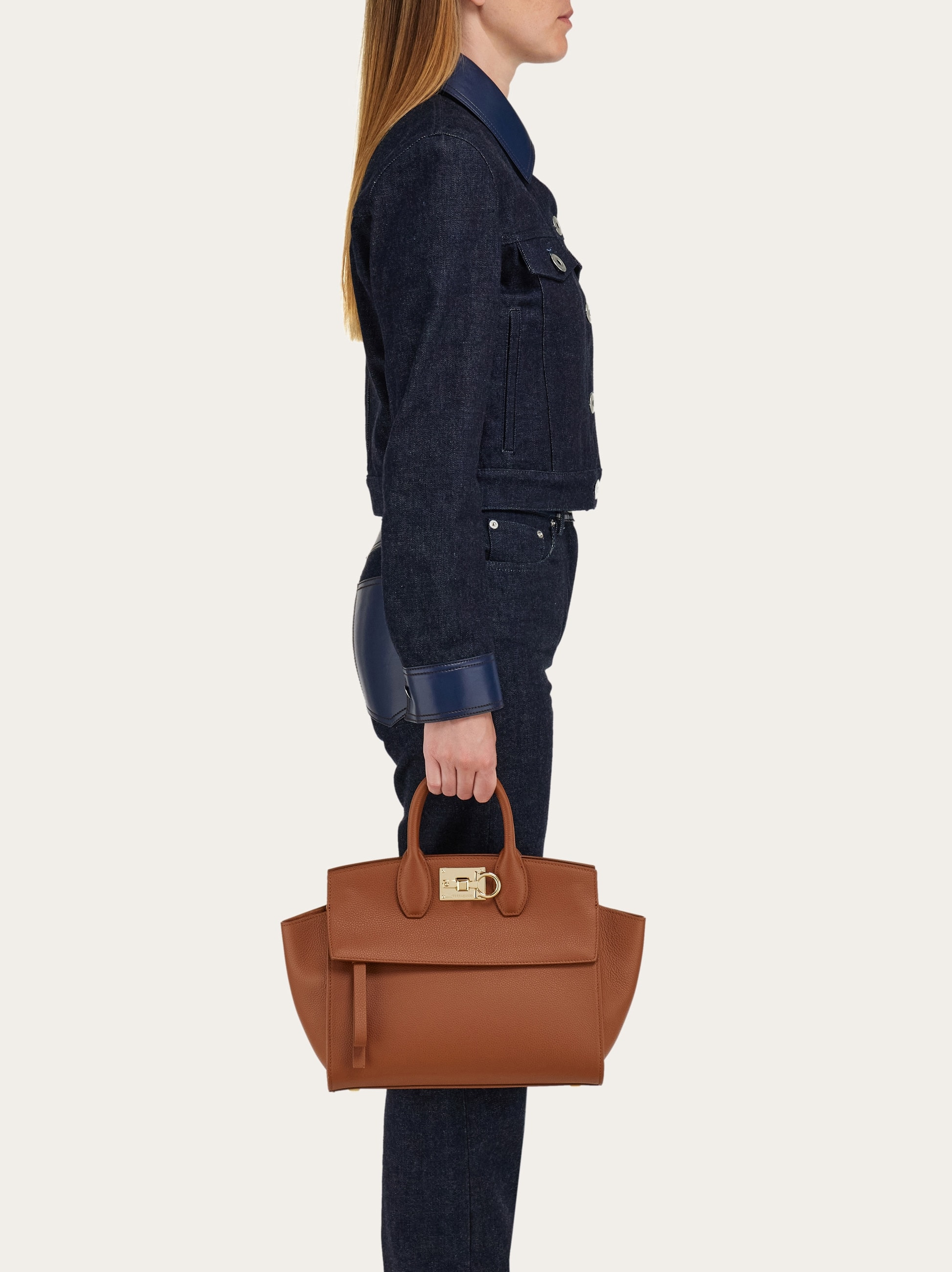 Ferragamo Studio Soft bag (S) - 2