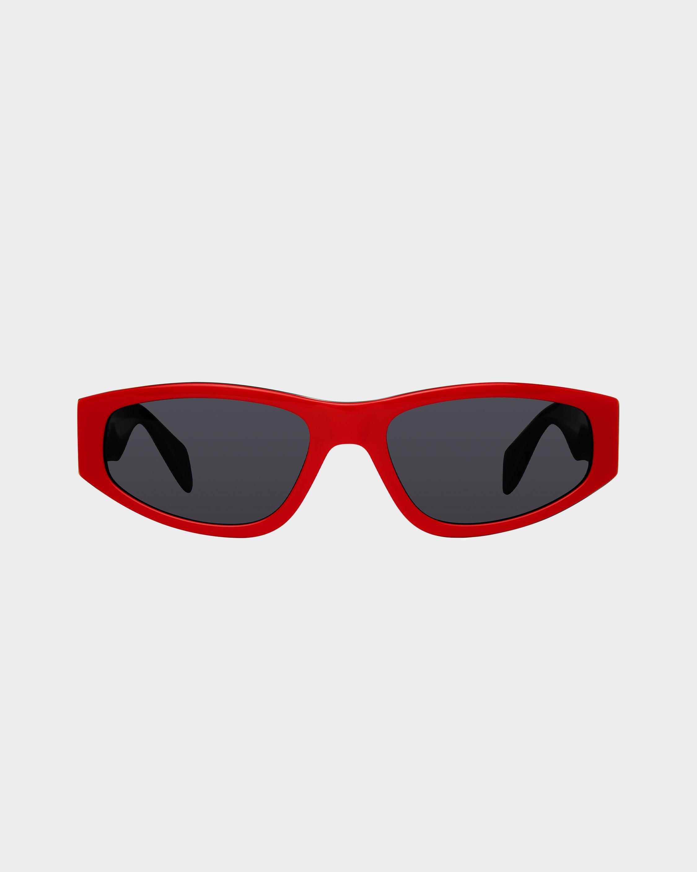 Soren
Oval Sunglasses - 2