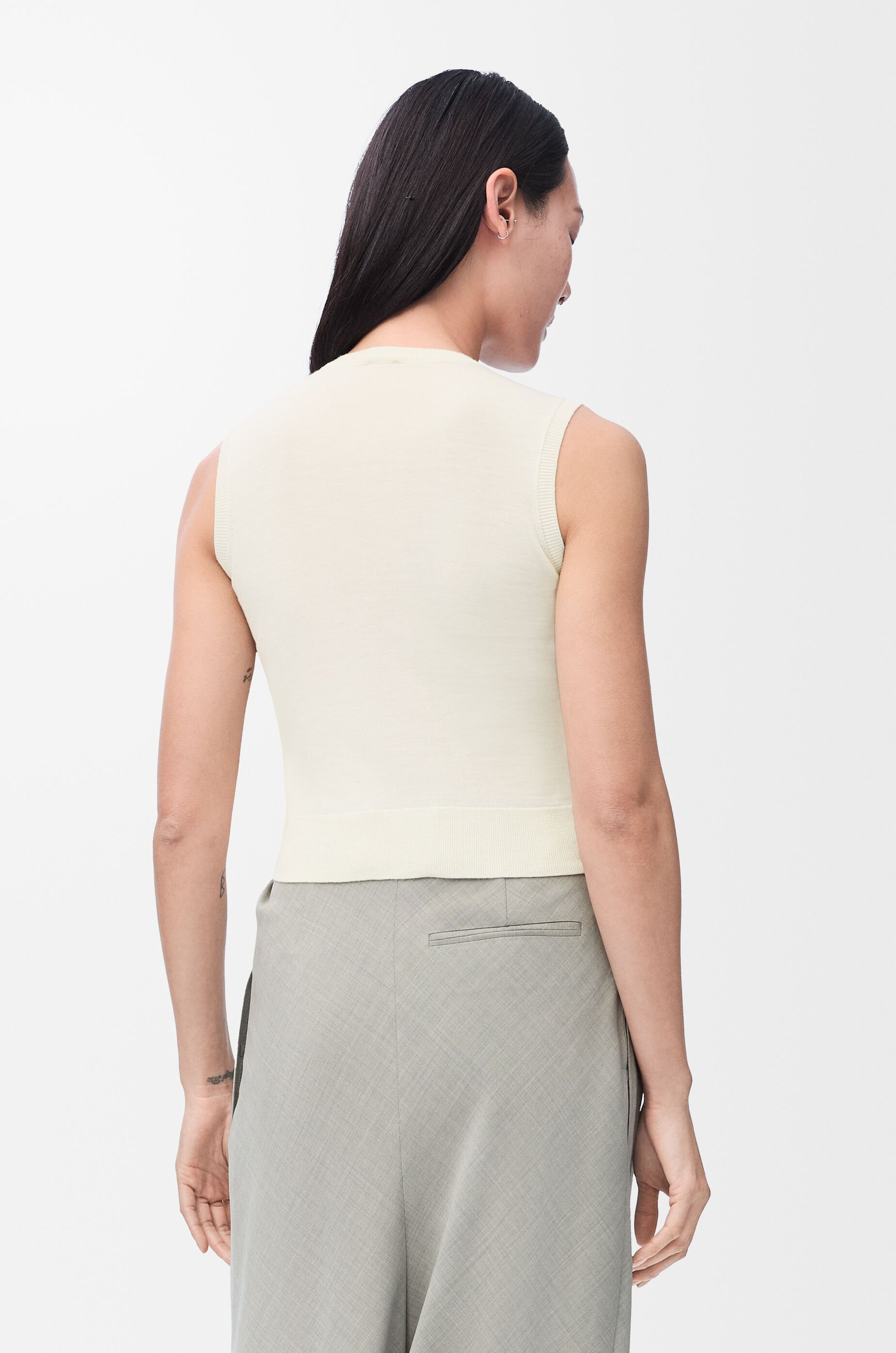 Sleeveless sweater in wool - 4