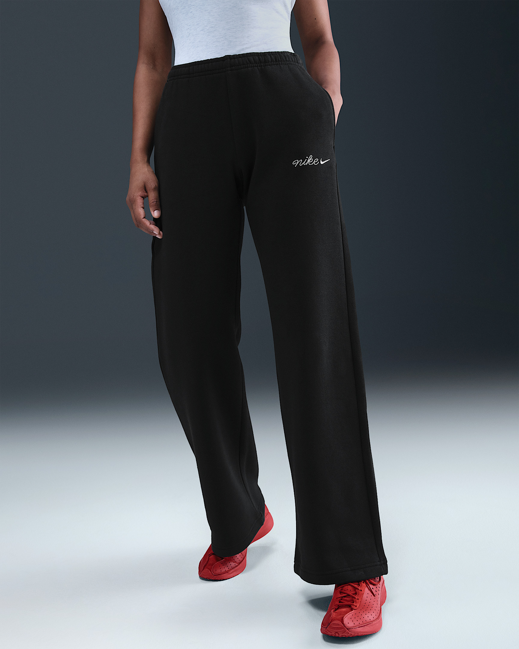 Nike Sportswear Phoenix Fleece Women's Straight-Leg Sweatpants - 2