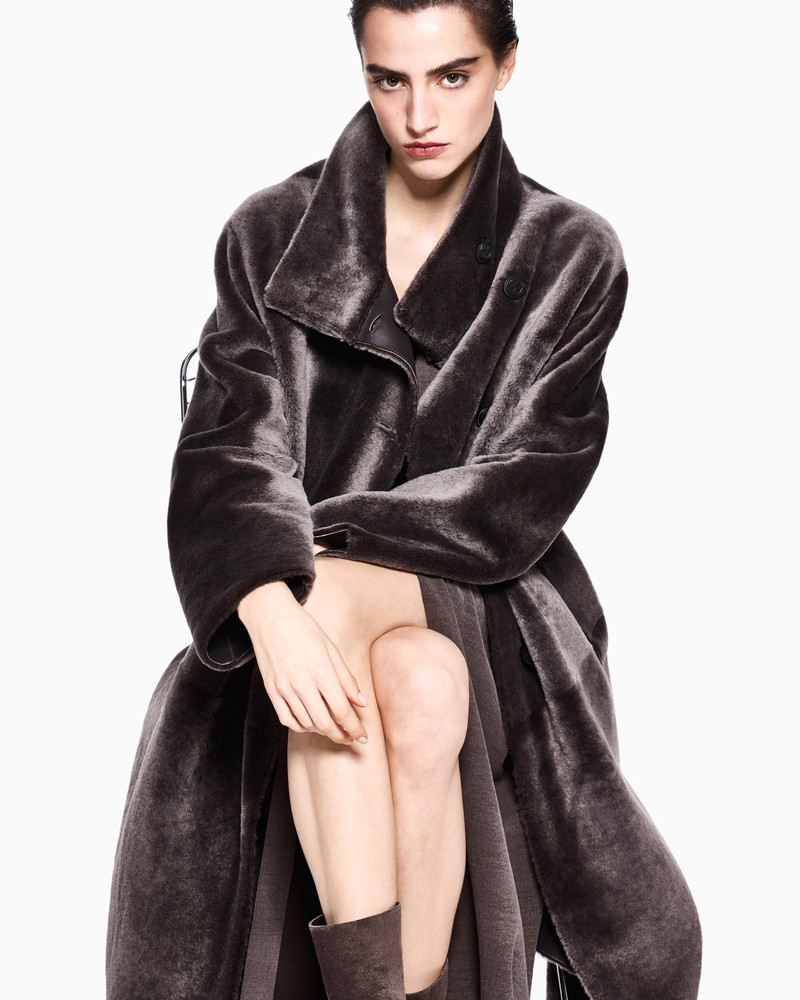 COAT REVERSIBLE REGULAR FIT IN SHEARLING WITH HORN BUTTONS 3