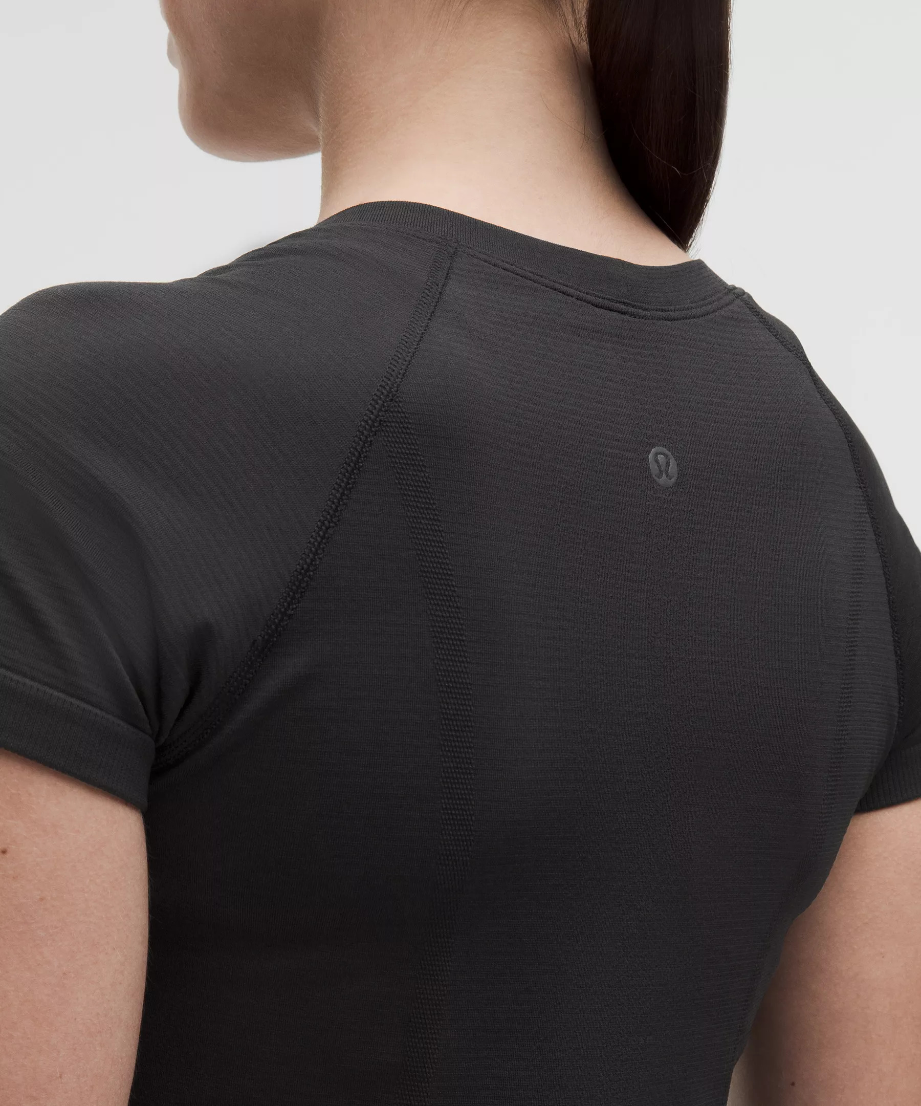 Swiftly Tech Short-Sleeve Shirt 2.0 *Hip Length - 5